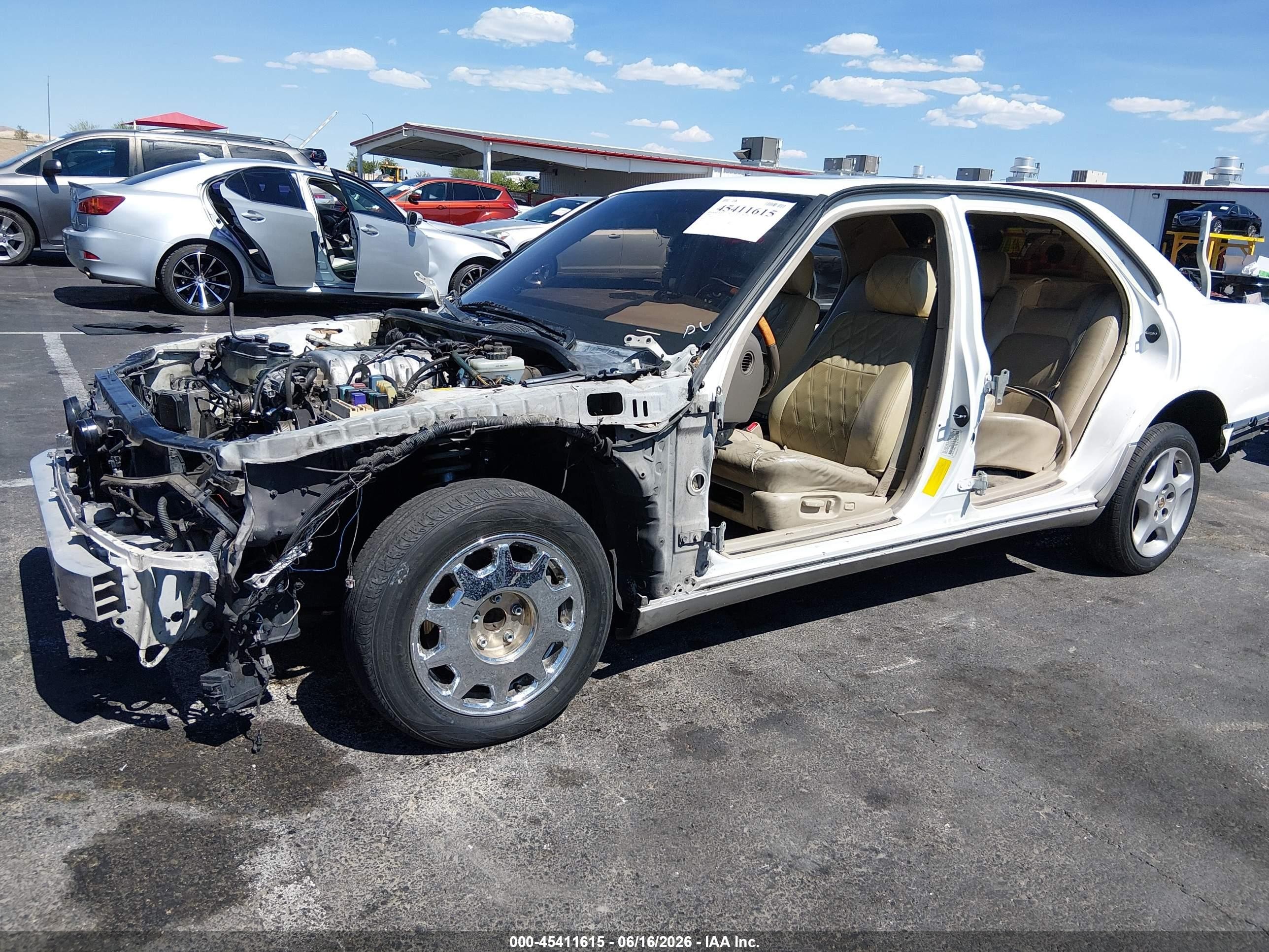 1998 Lexus Ls 400   White vin: JT8BH28F4W0128478