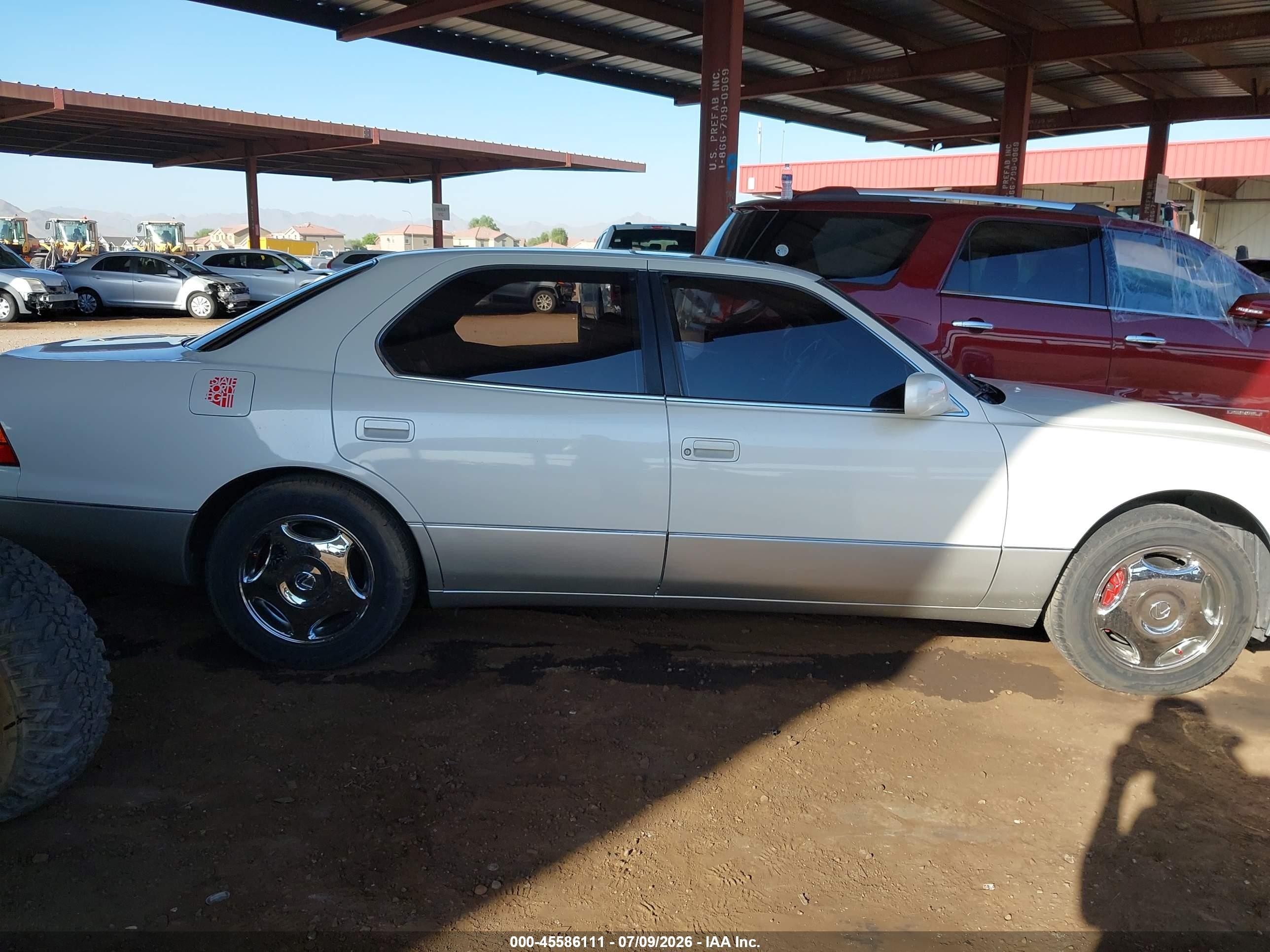 1999 Lexus Ls 400 White vin: JT8BH28F4X0149428