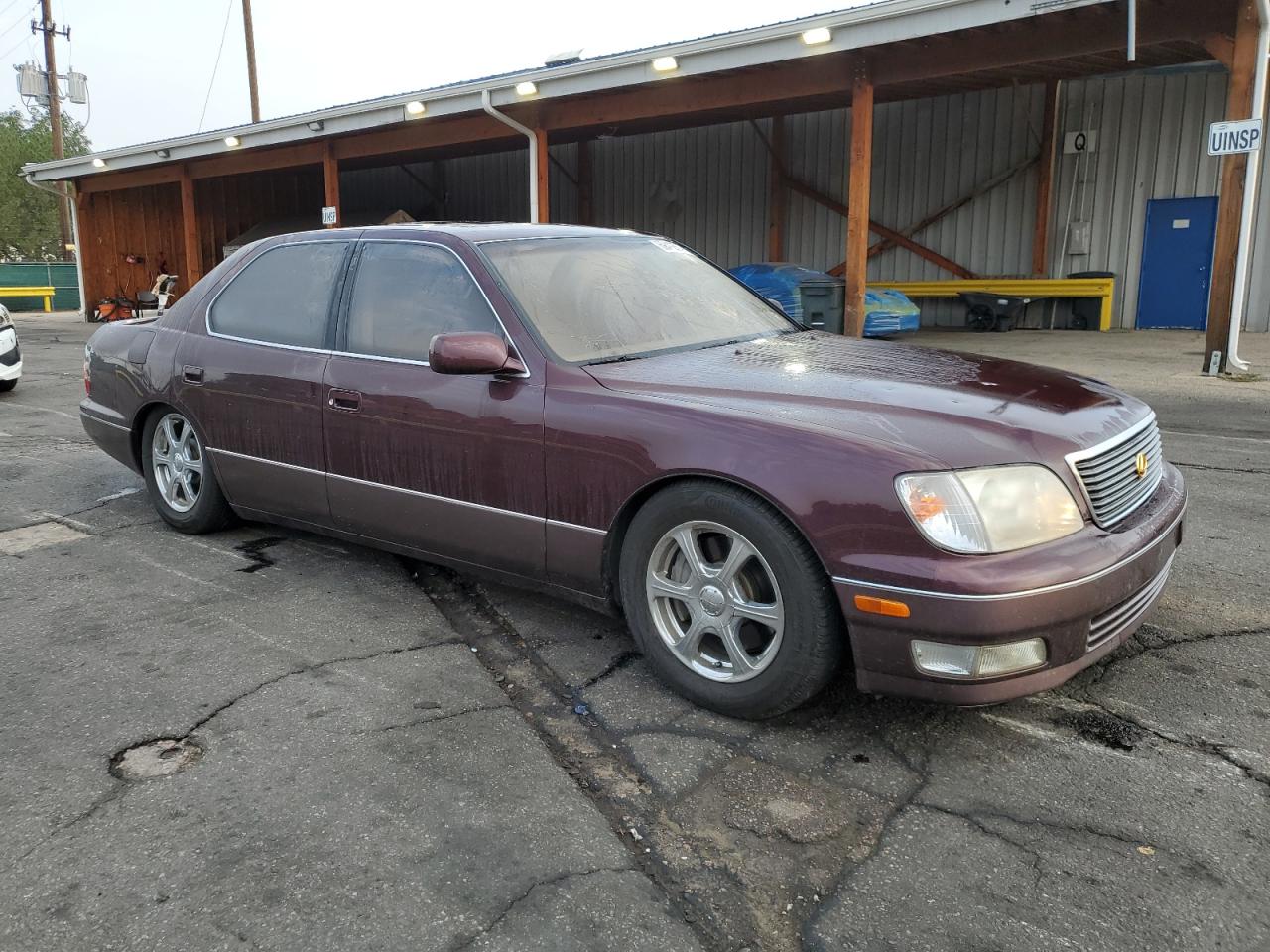 2000 Lexus Ls 400 Burgundy vin: JT8BH28F5Y0168135