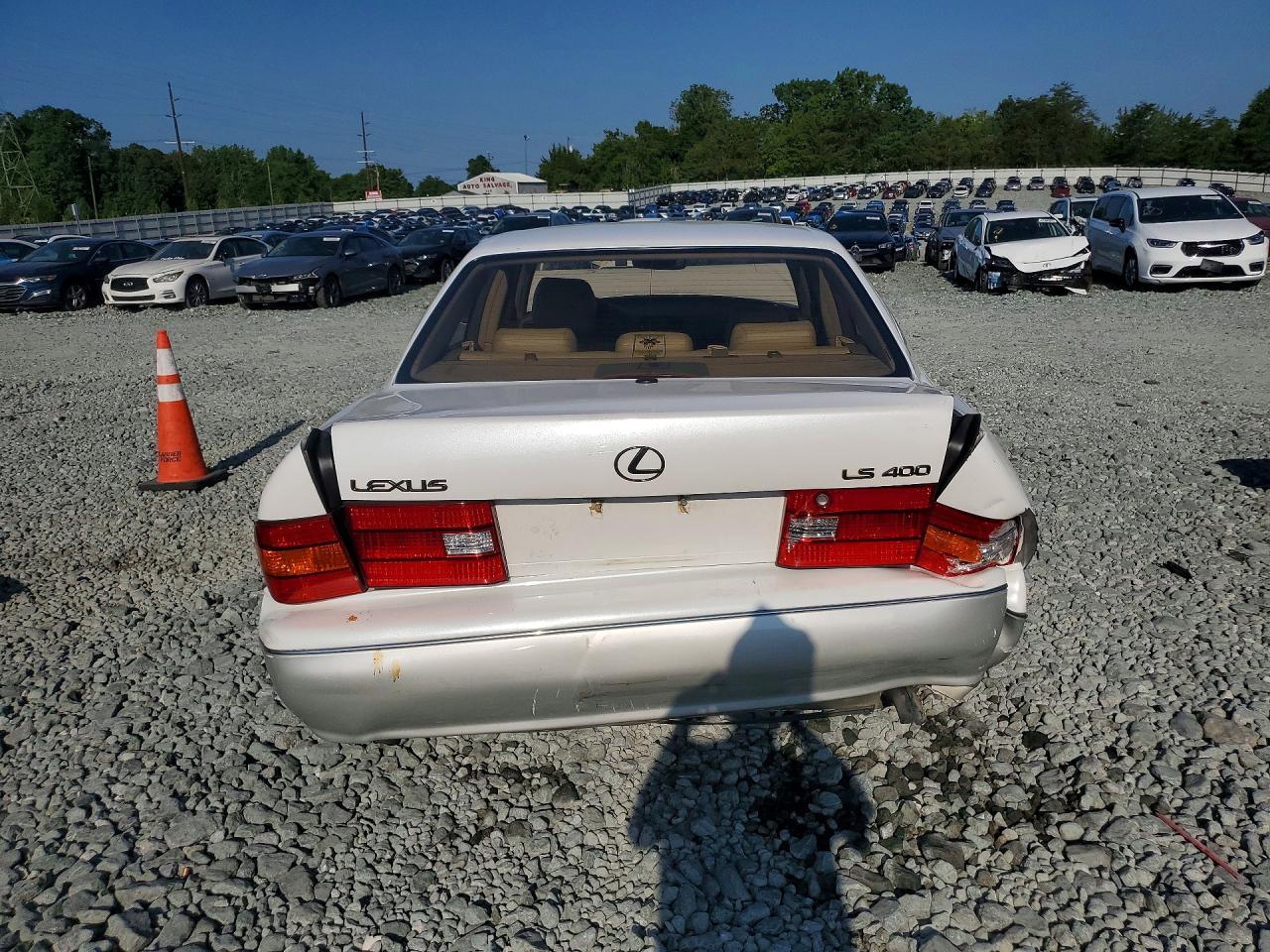 2000 Lexus Ls 400 White vin: JT8BH28F5Y0181712