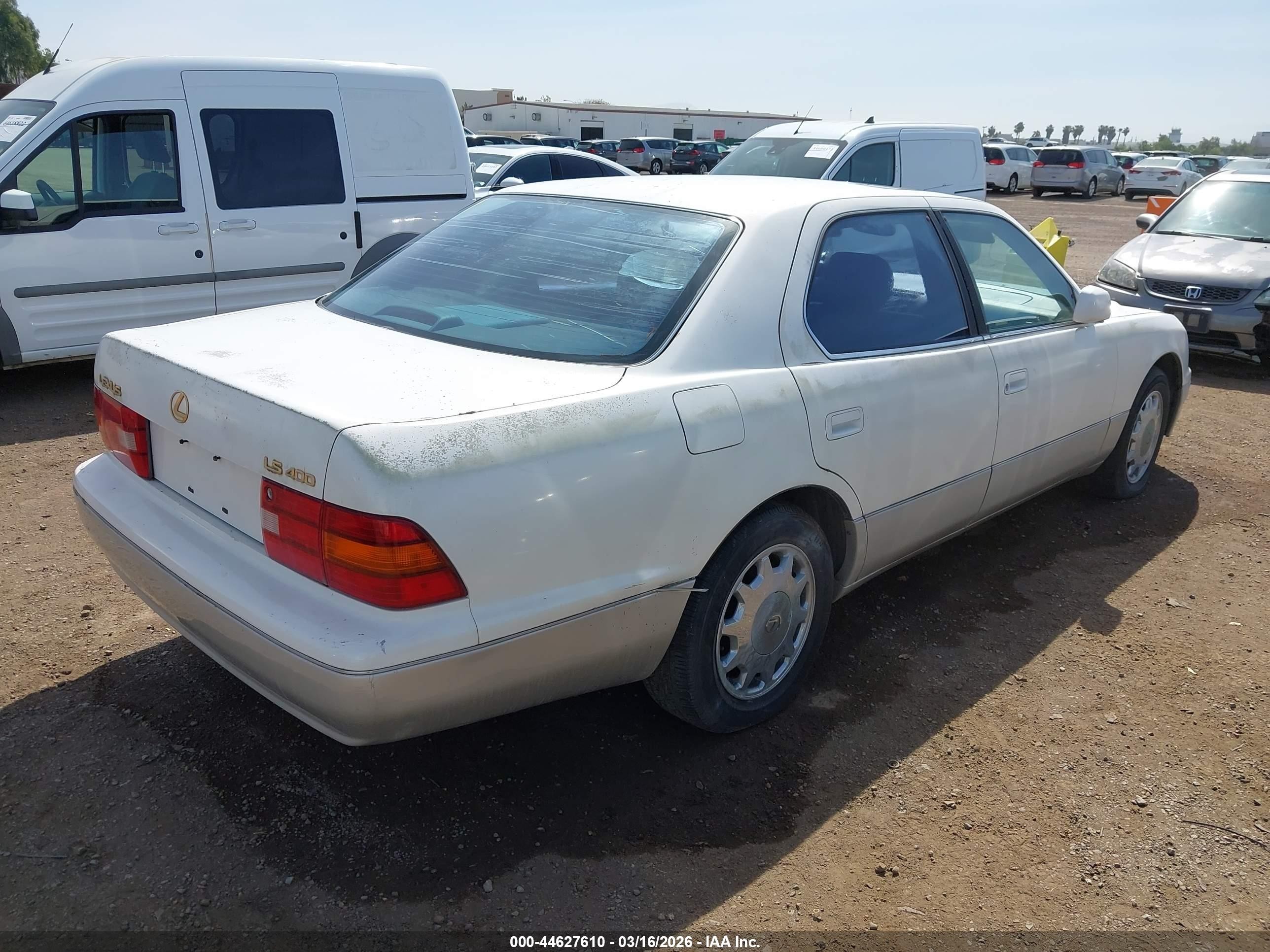 1997 Lexus Ls 400   White vin: JT8BH28F6V0070856