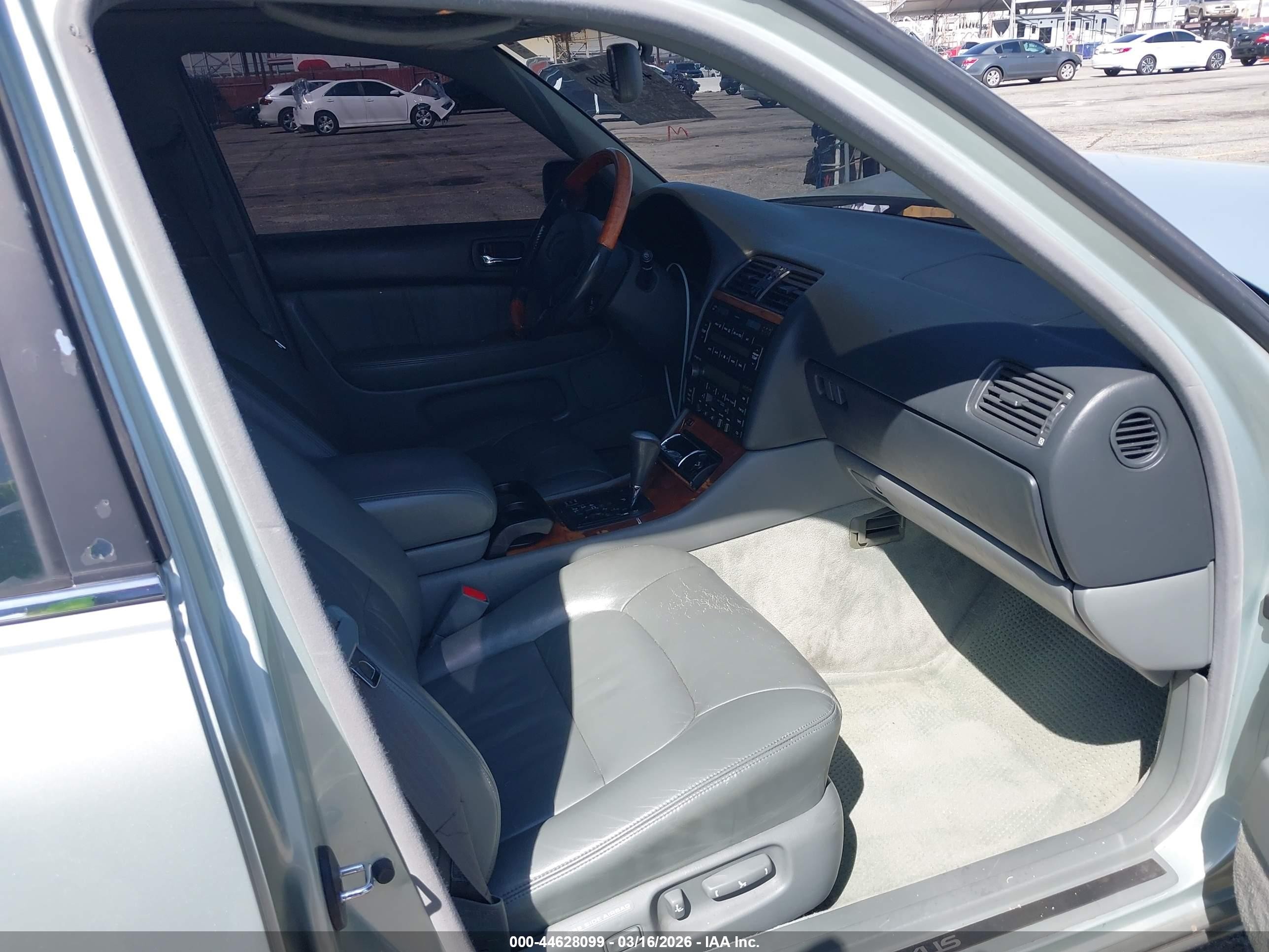 1999 Lexus Ls 400   Cream vin: JT8BH28F6X0146837