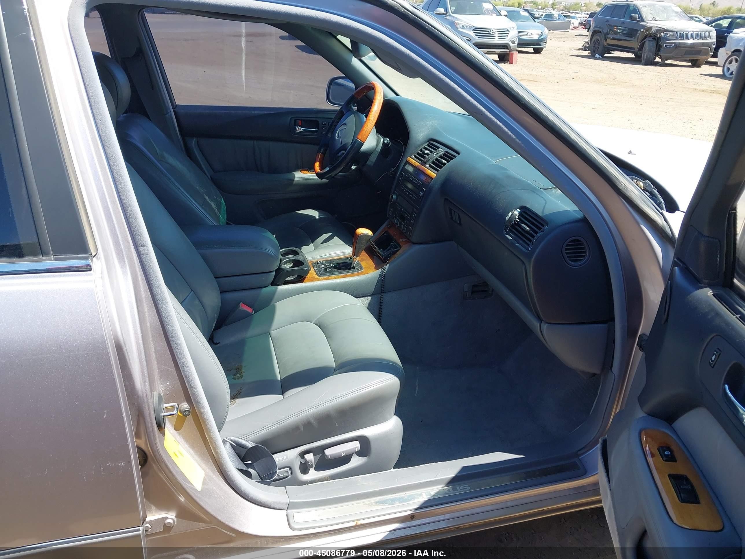 1999 Lexus Ls 400 Серебряный vin: JT8BH28F6X0156994