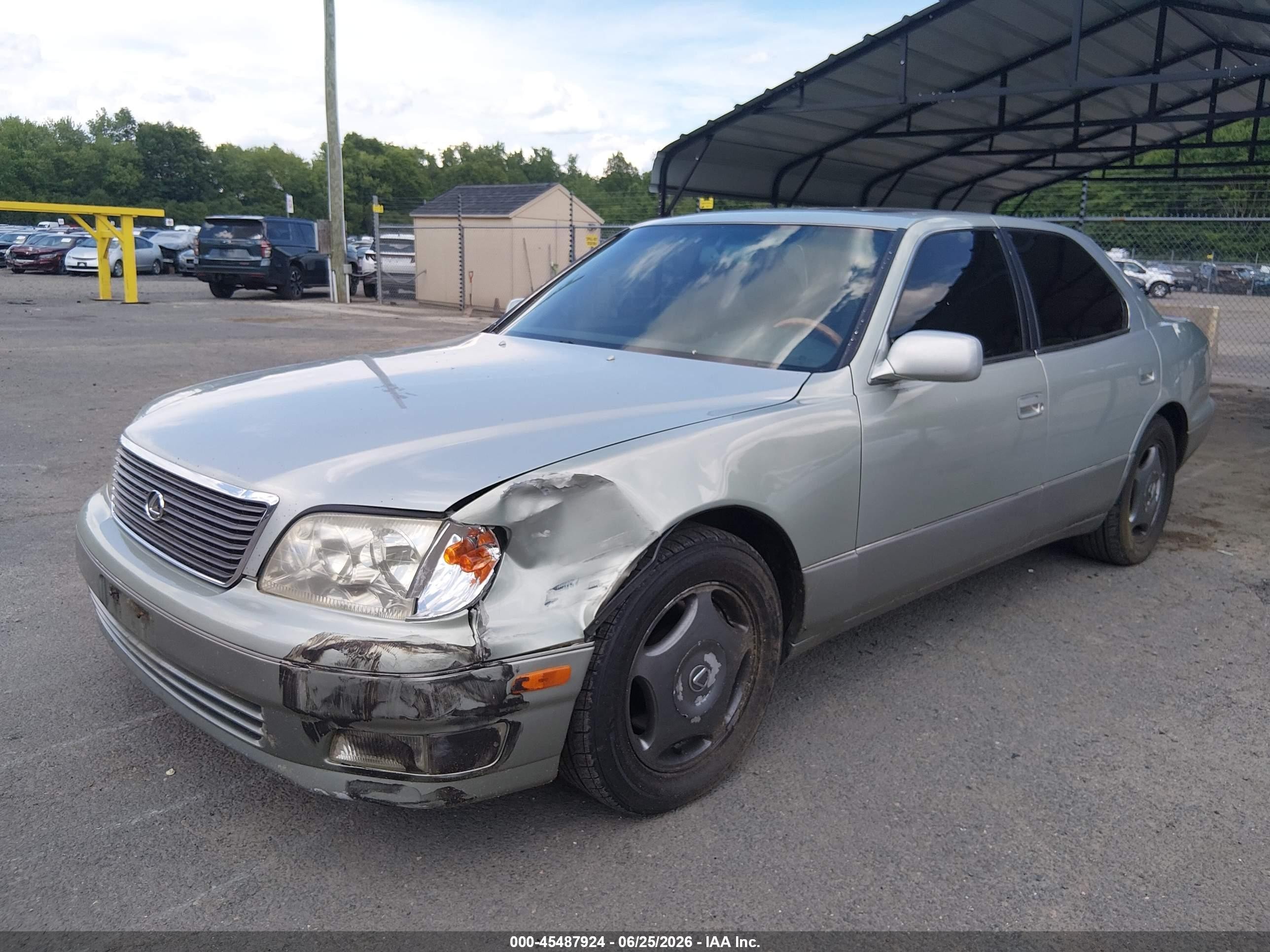 1998 Lexus Ls 400   Silver vin: JT8BH28F7W0122433