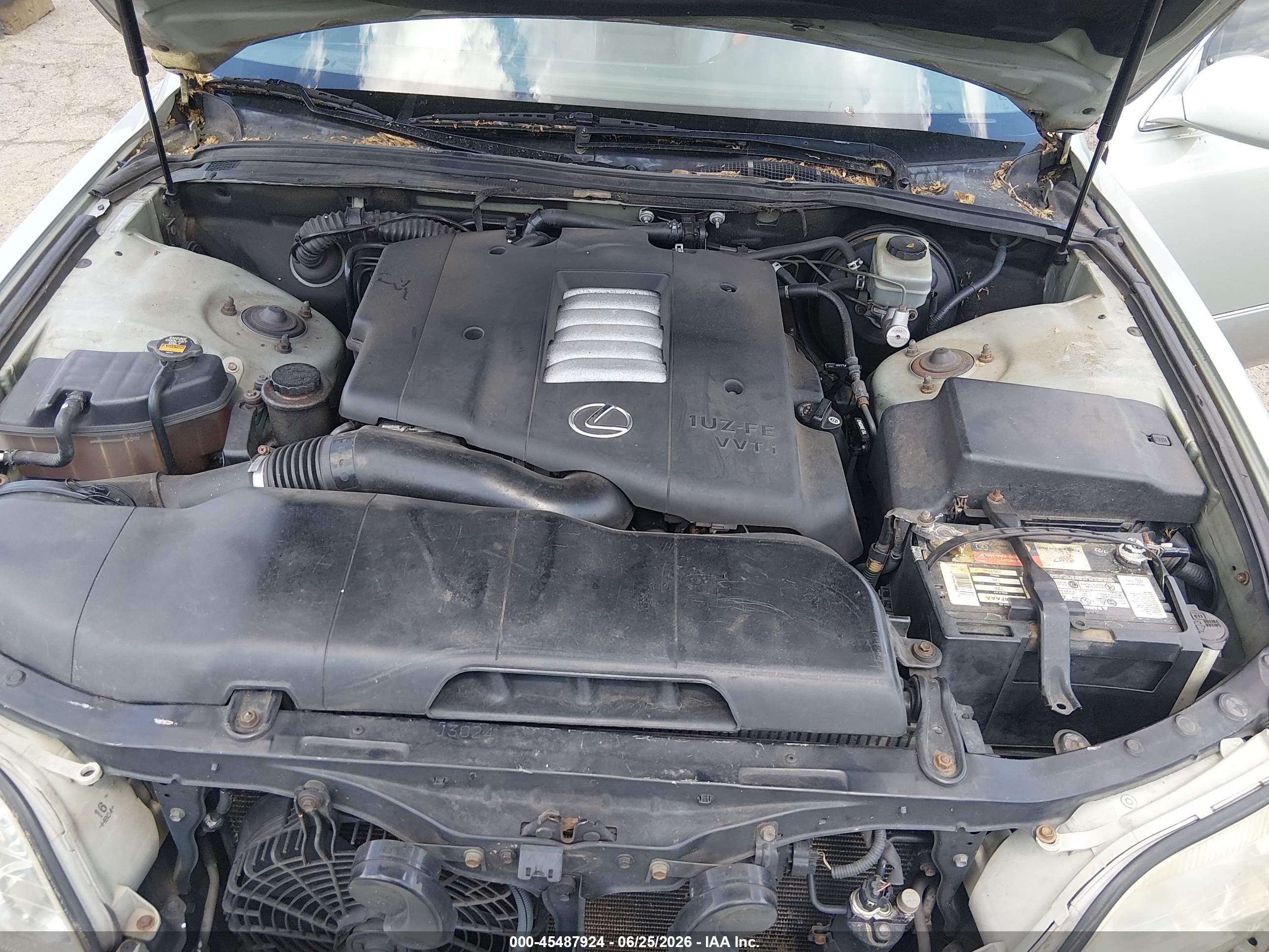 1998 Lexus Ls 400   Silver vin: JT8BH28F7W0122433