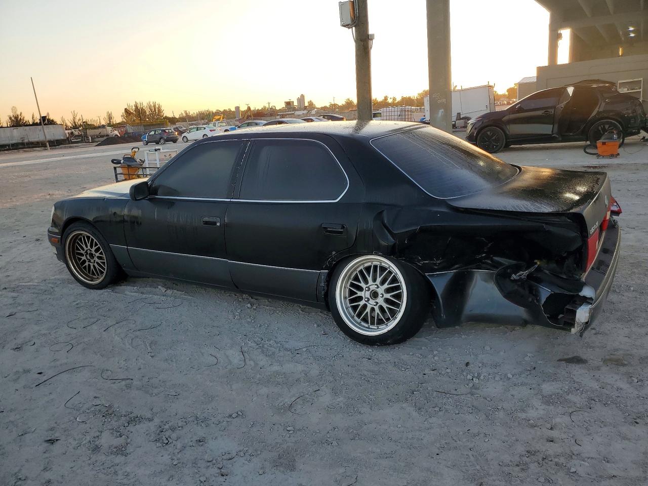 2000 Lexus Ls 400 Base Black vin: JT8BH28F8Y0179968