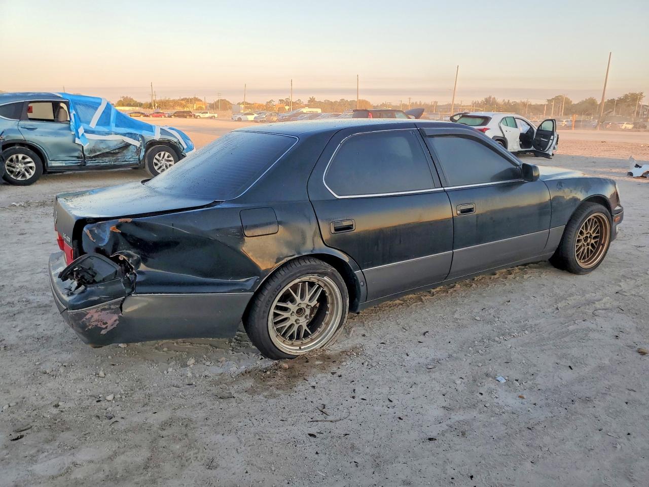 2000 Lexus Ls 400 Base Black vin: JT8BH28F8Y0179968