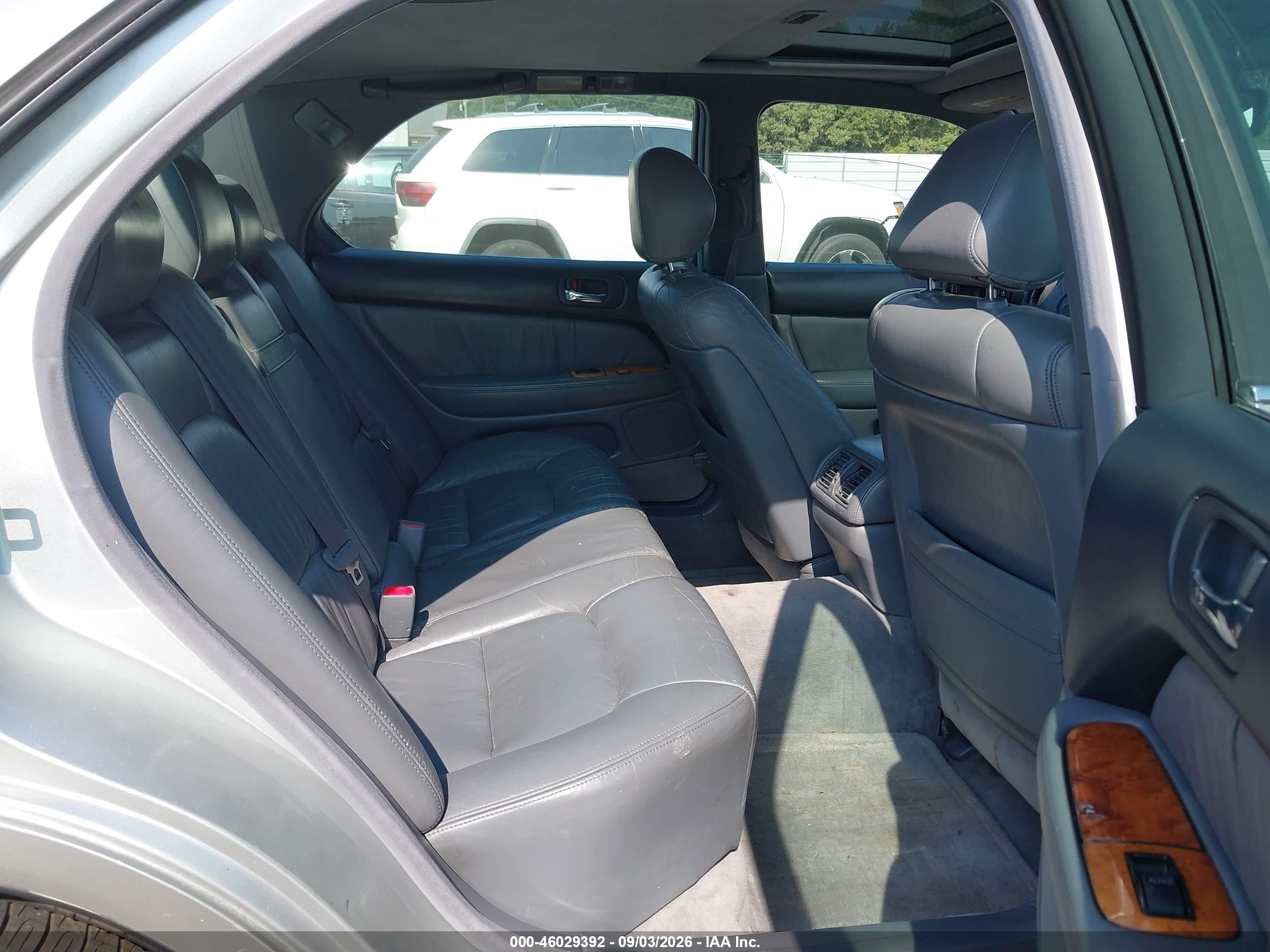 2000 Lexus Ls 400   Silver vin: JT8BH28F8Y0181476