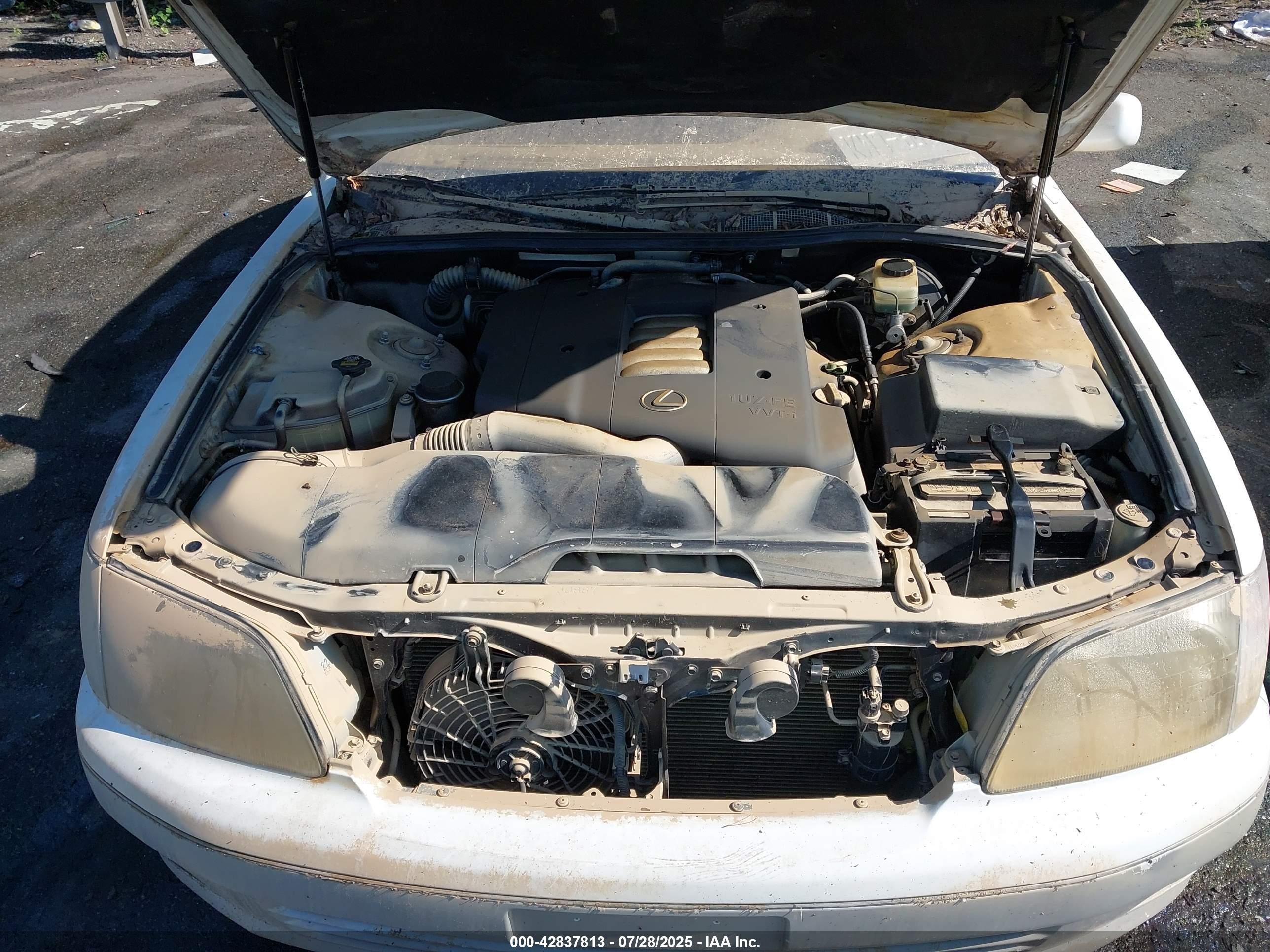 1999 Lexus Ls 400   White vin: JT8BH28F9X0165592