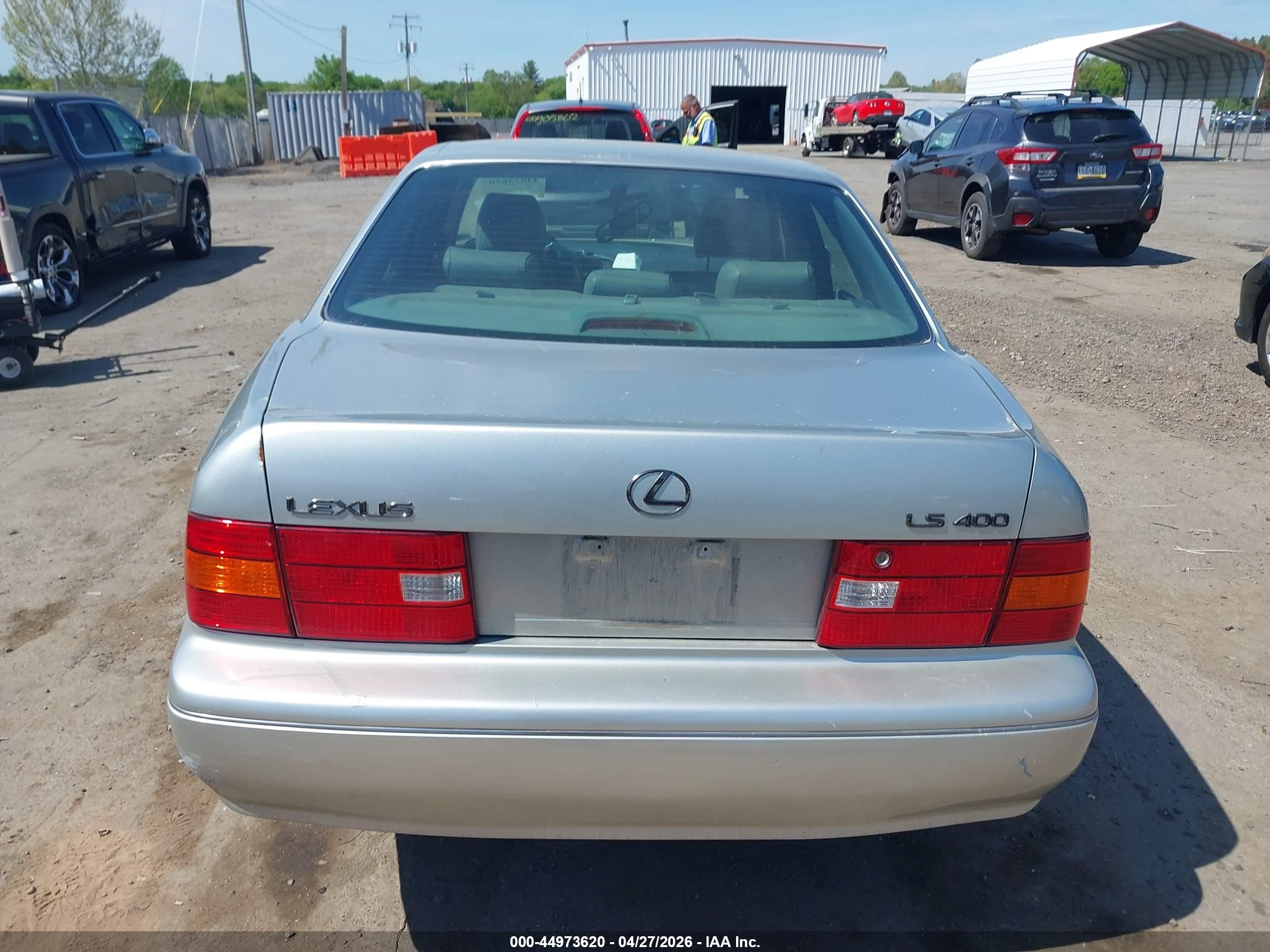 2000 Lexus Ls 400   Silver vin: JT8BH28F9Y0181583