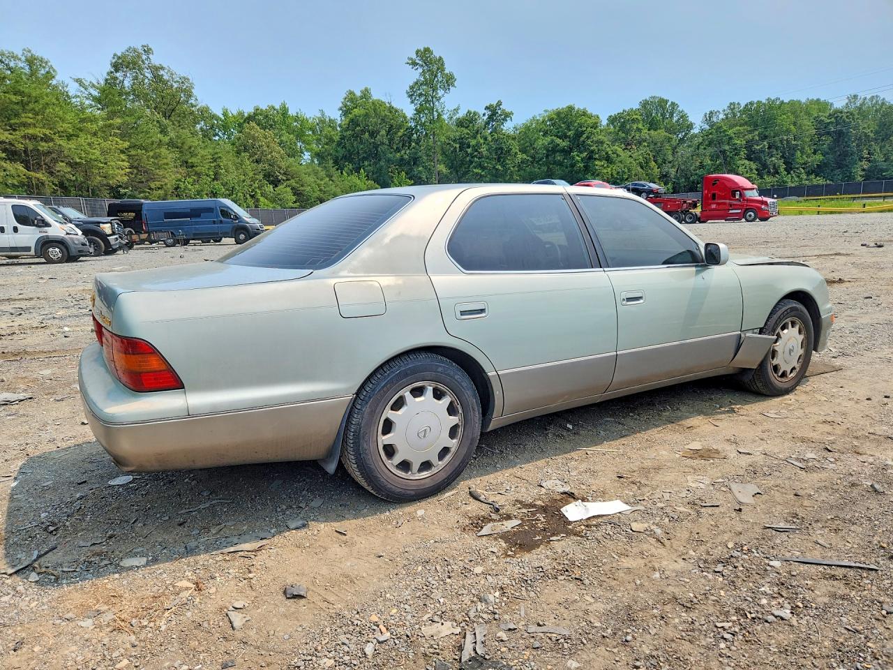 1997 Lexus Ls 400 Silver vin: JT8BH28FXV0082041