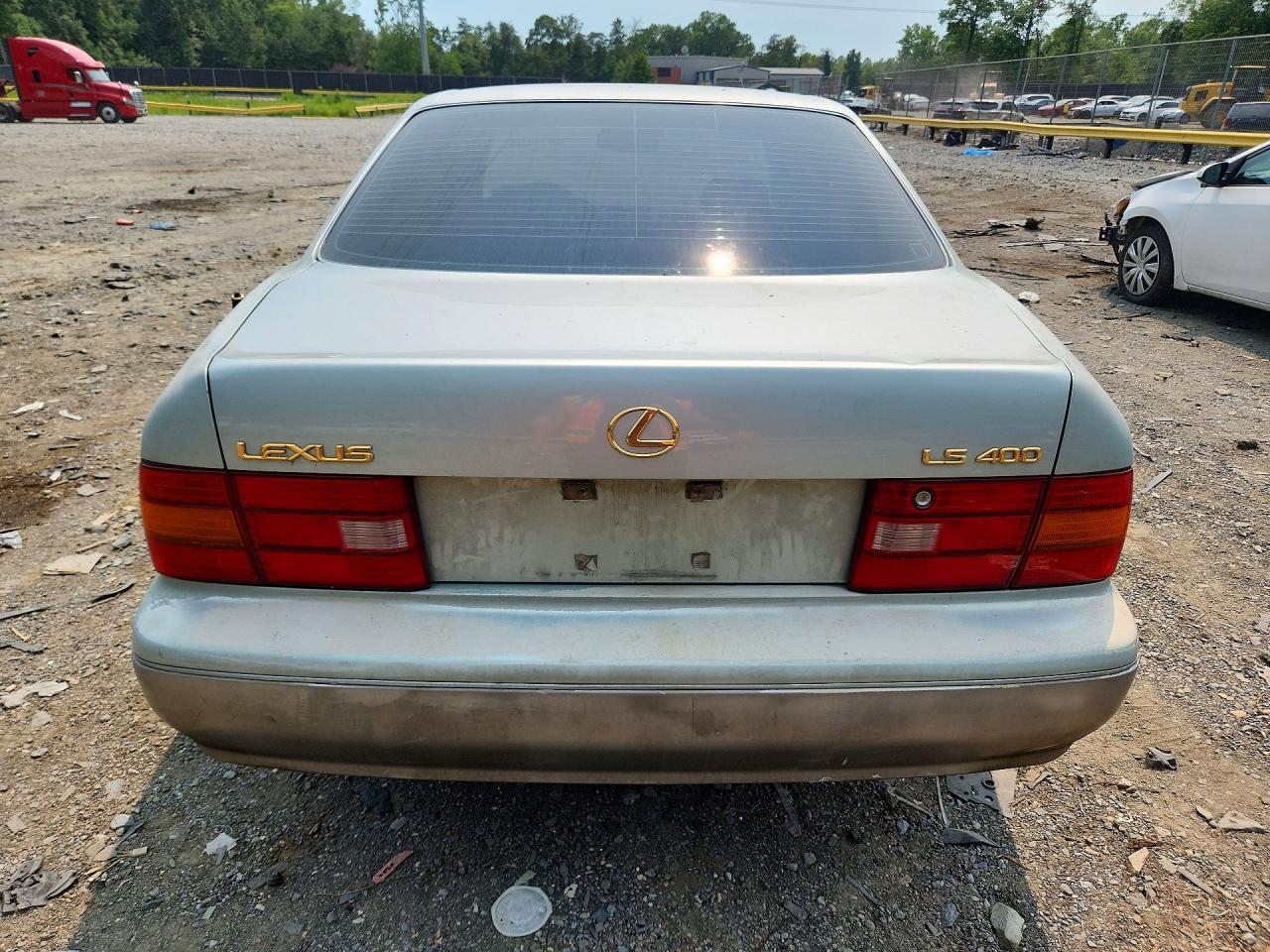 1997 Lexus Ls 400 Silver vin: JT8BH28FXV0082041