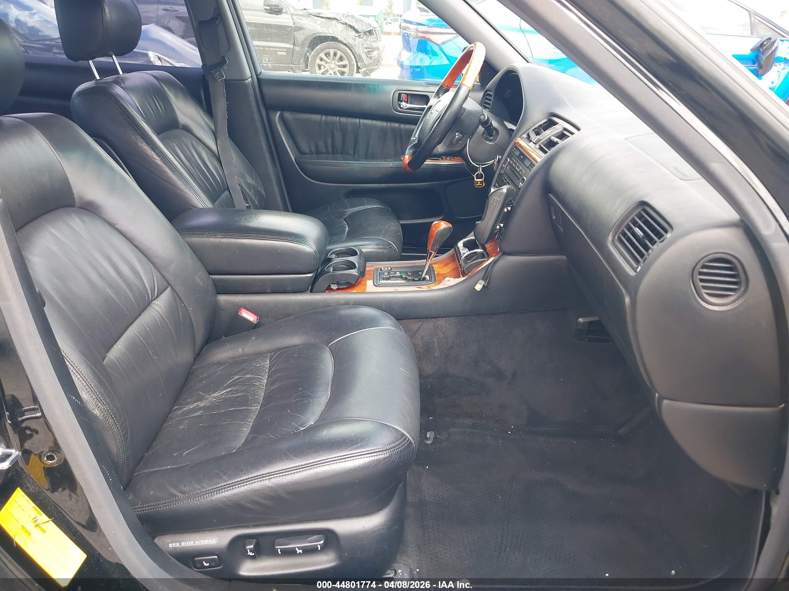 1999 Lexus Ls 400   Черный vin: JT8BH28FXX0140281