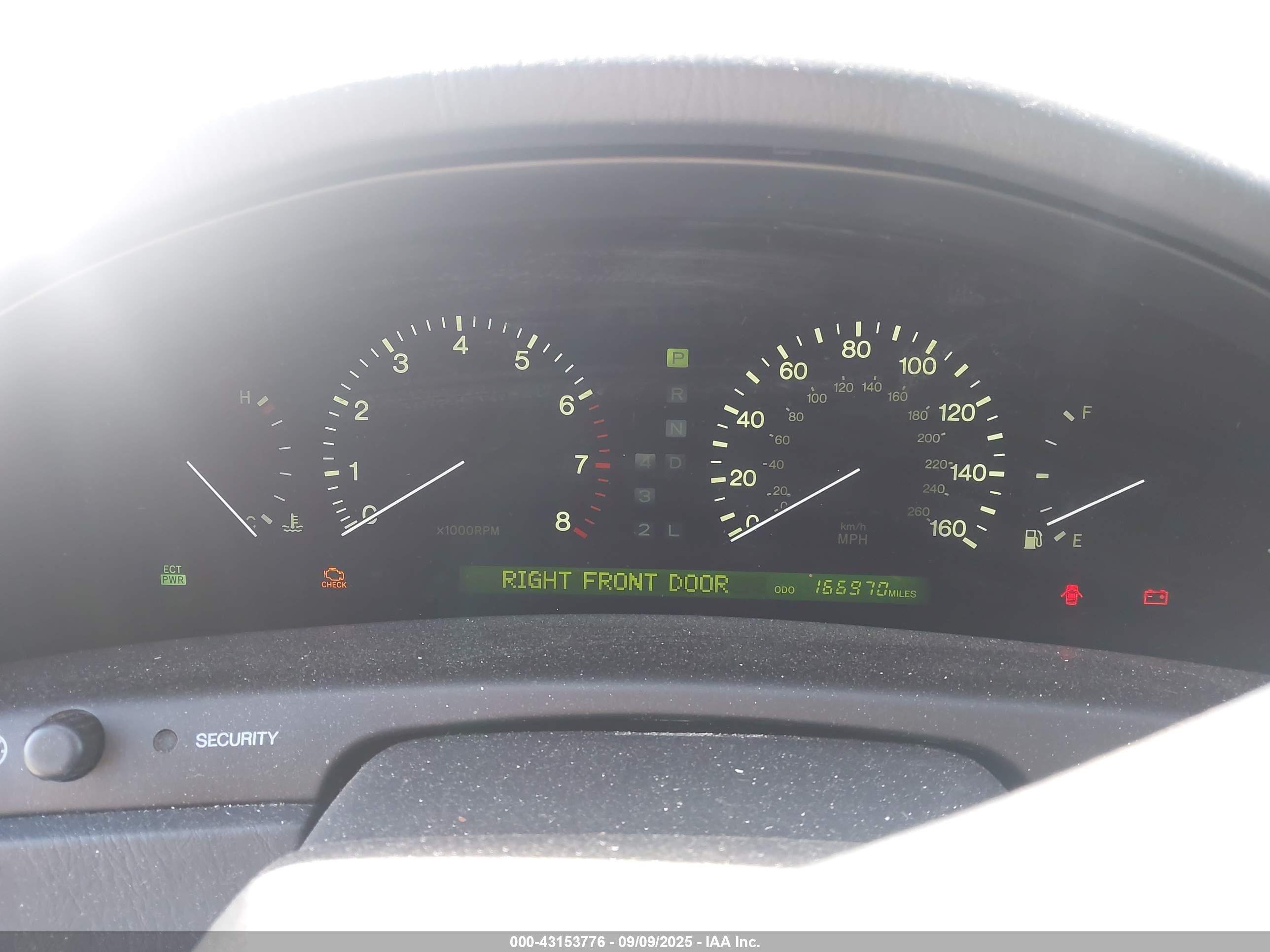 1999 Lexus Ls 400   Silver vin: JT8BH28FXX0146159