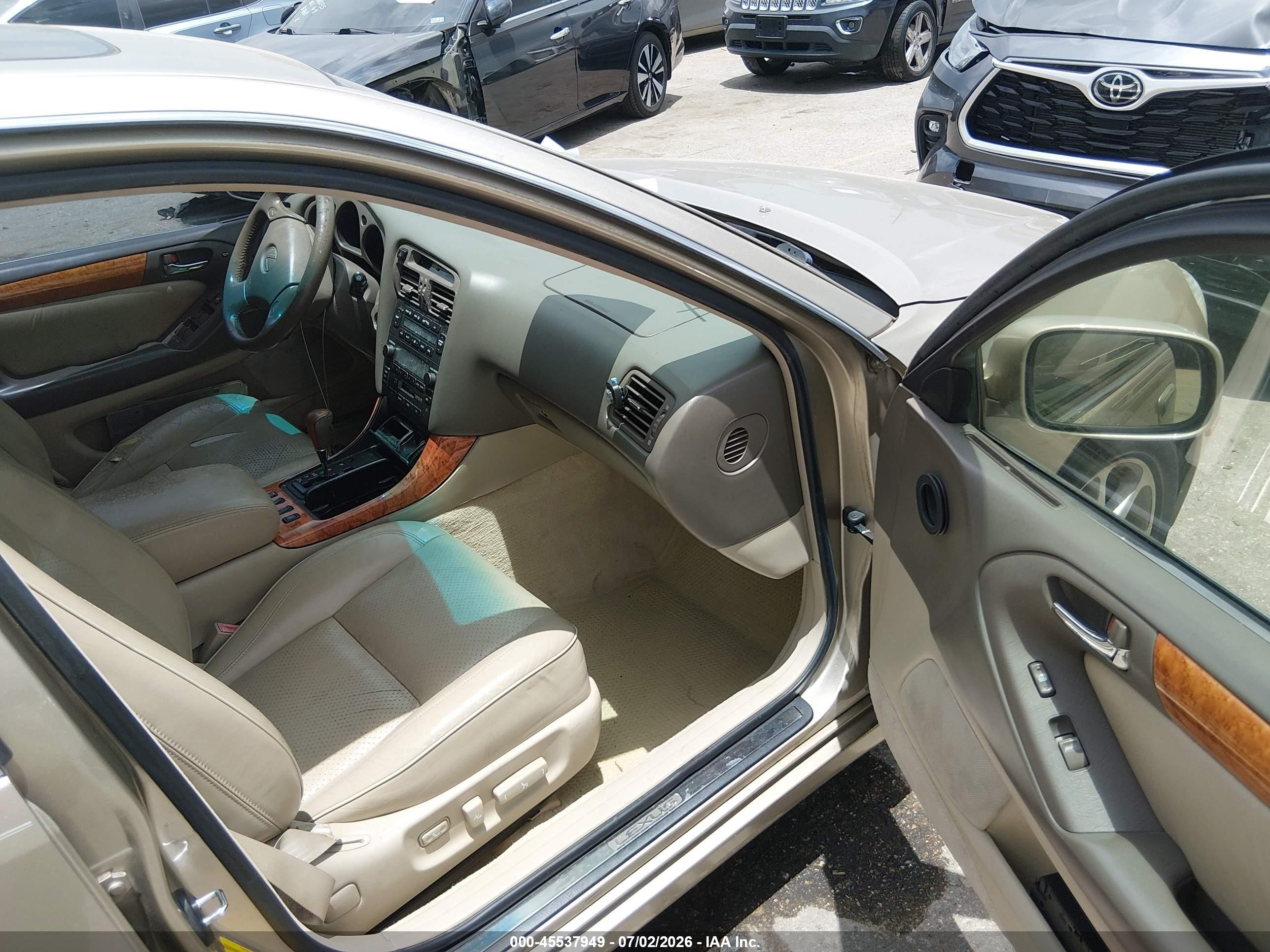 2000 Lexus Gs 400   Cream vin: JT8BH68X4Y0025161