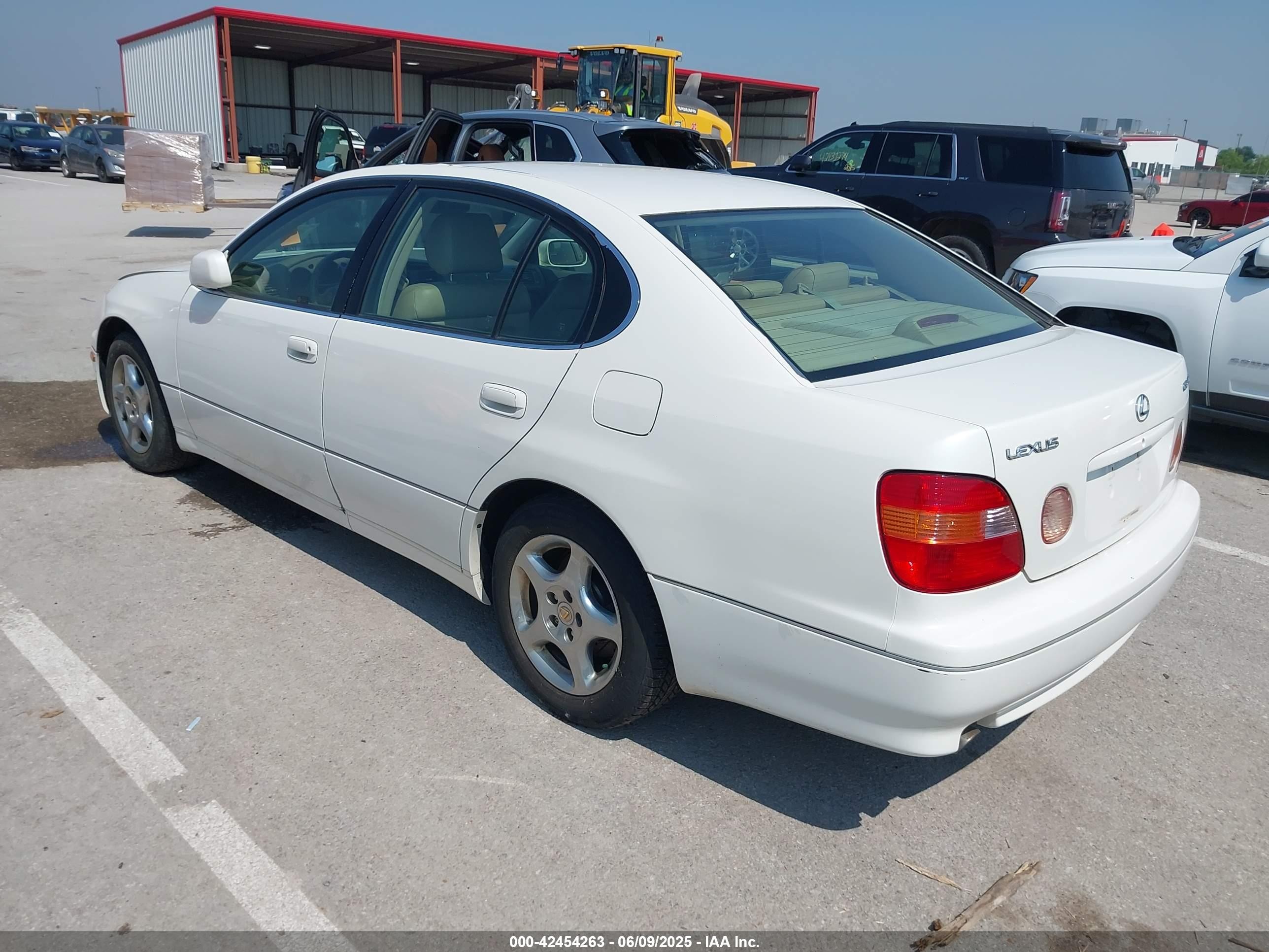 1998 Lexus Gs 400   White vin: JT8BH68X9W0011432