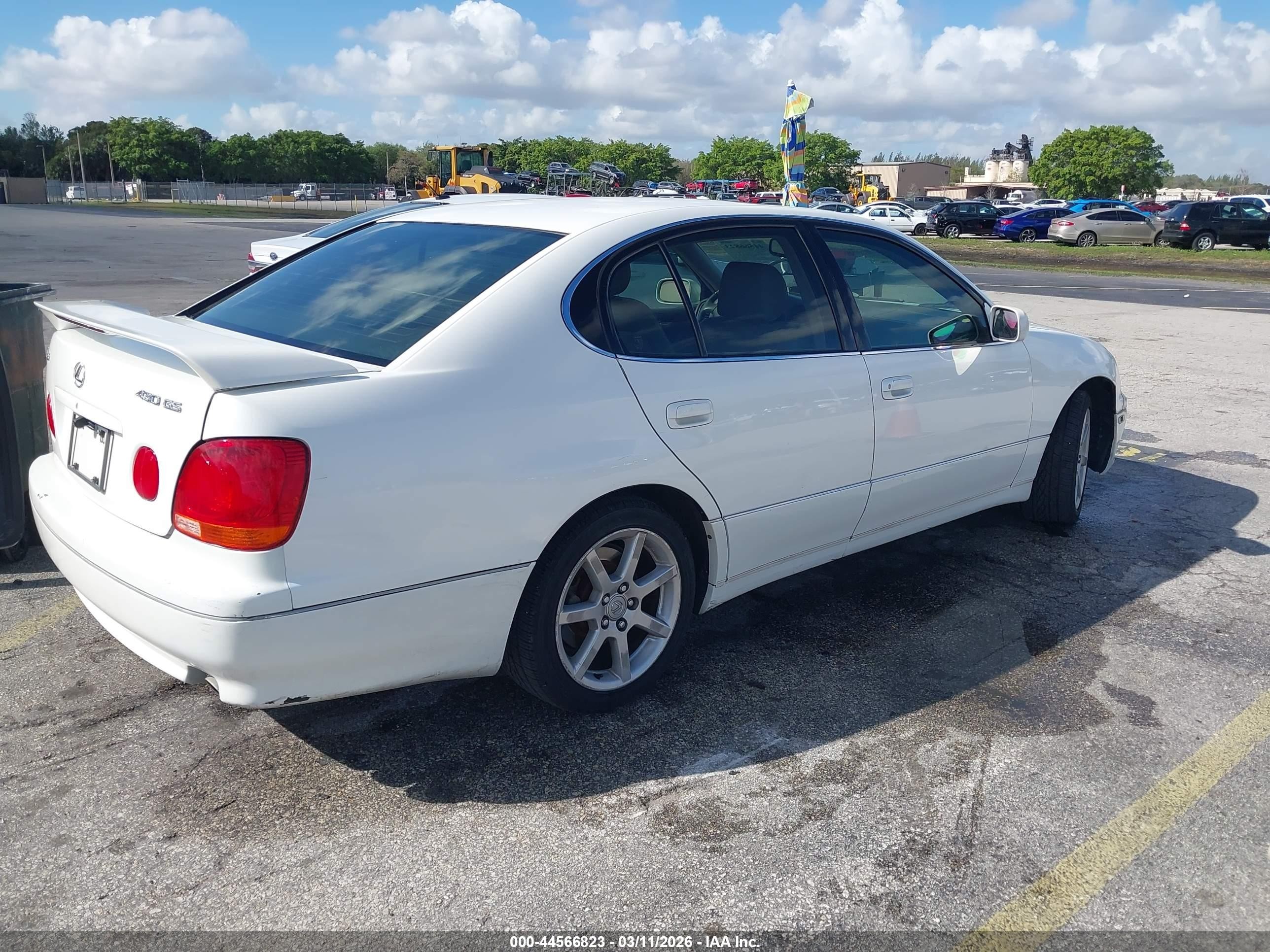 2004 Lexus Gs 430   White vin: JT8BL69S140014503