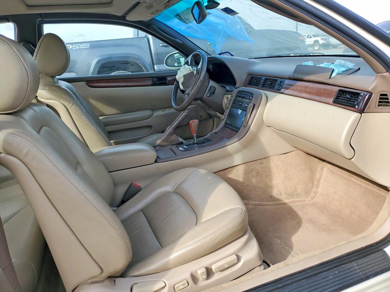 2000 Lexus Sc 300 Base White vin: JT8CD32Z0Y1007632