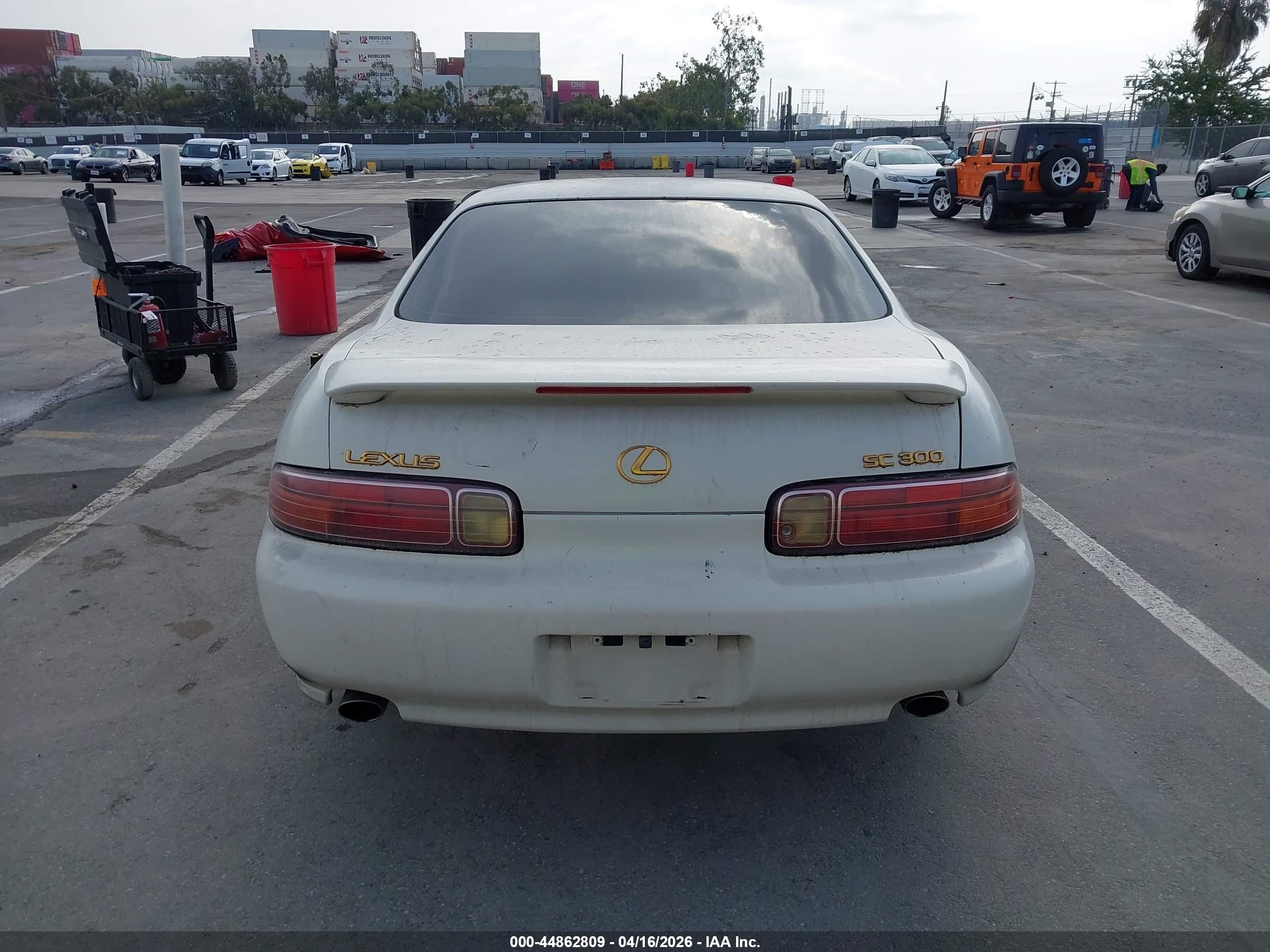 1999 Lexus Sc 300   Белый vin: JT8CD32Z2X1005945