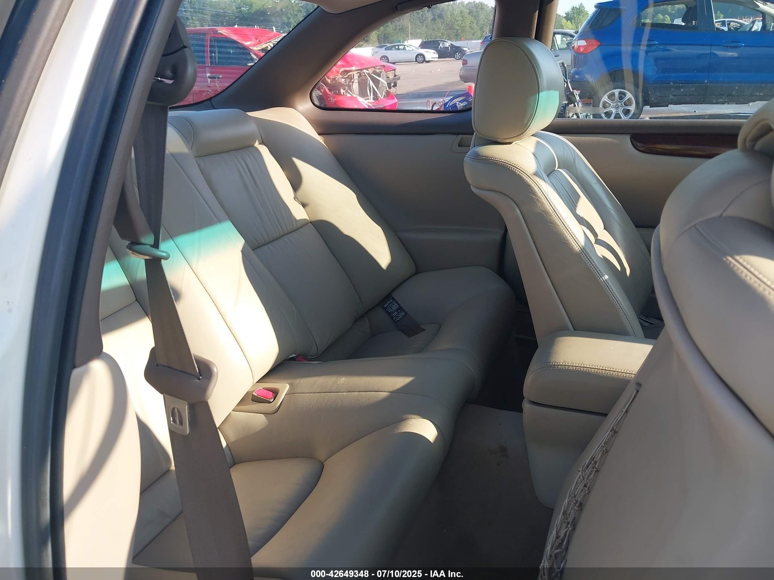1997 Lexus Sc 300   Белый vin: JT8CD32Z3V1000234
