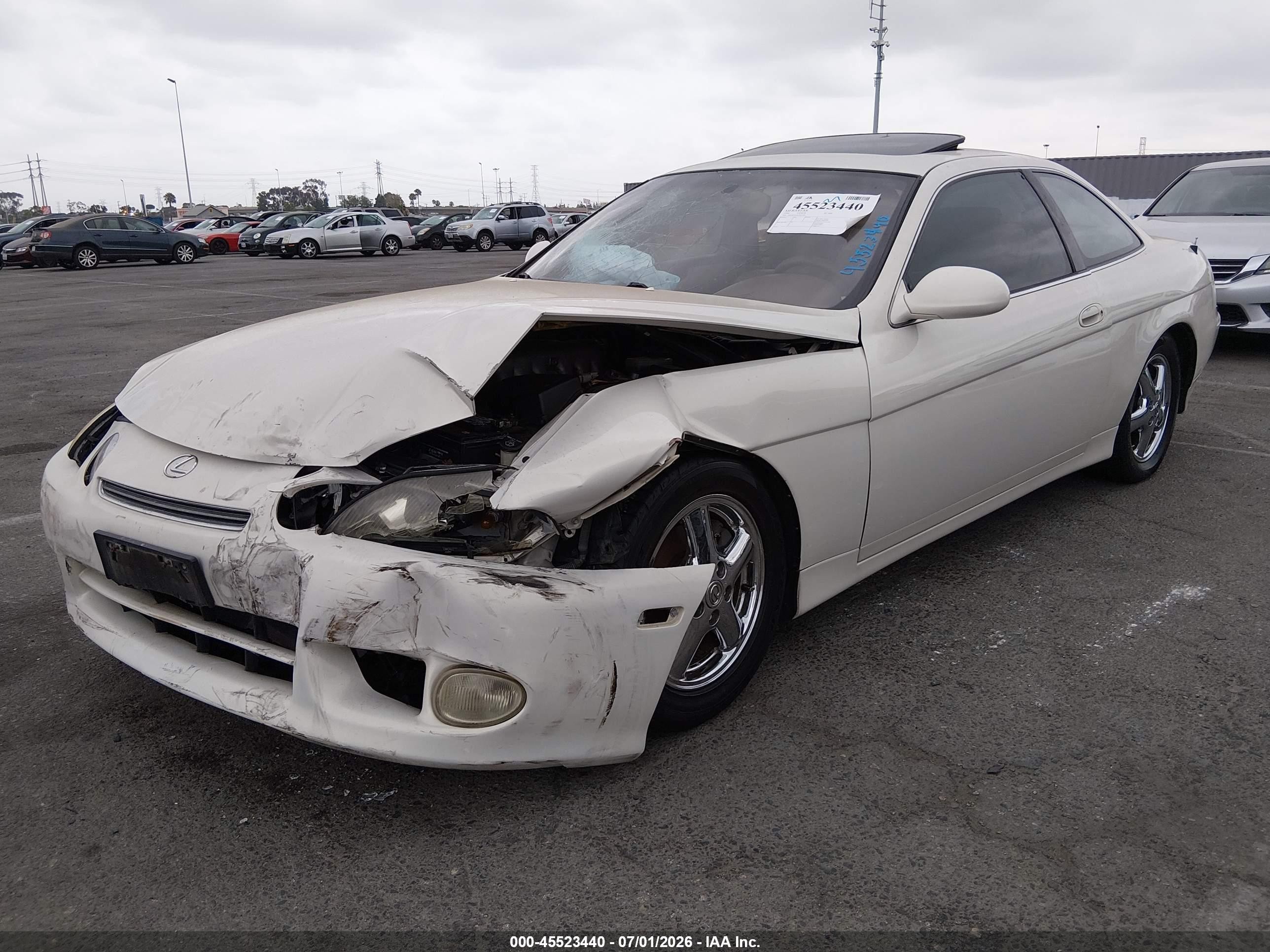 1999 Lexus Sc 300   White vin: JT8CD32Z6X1005589