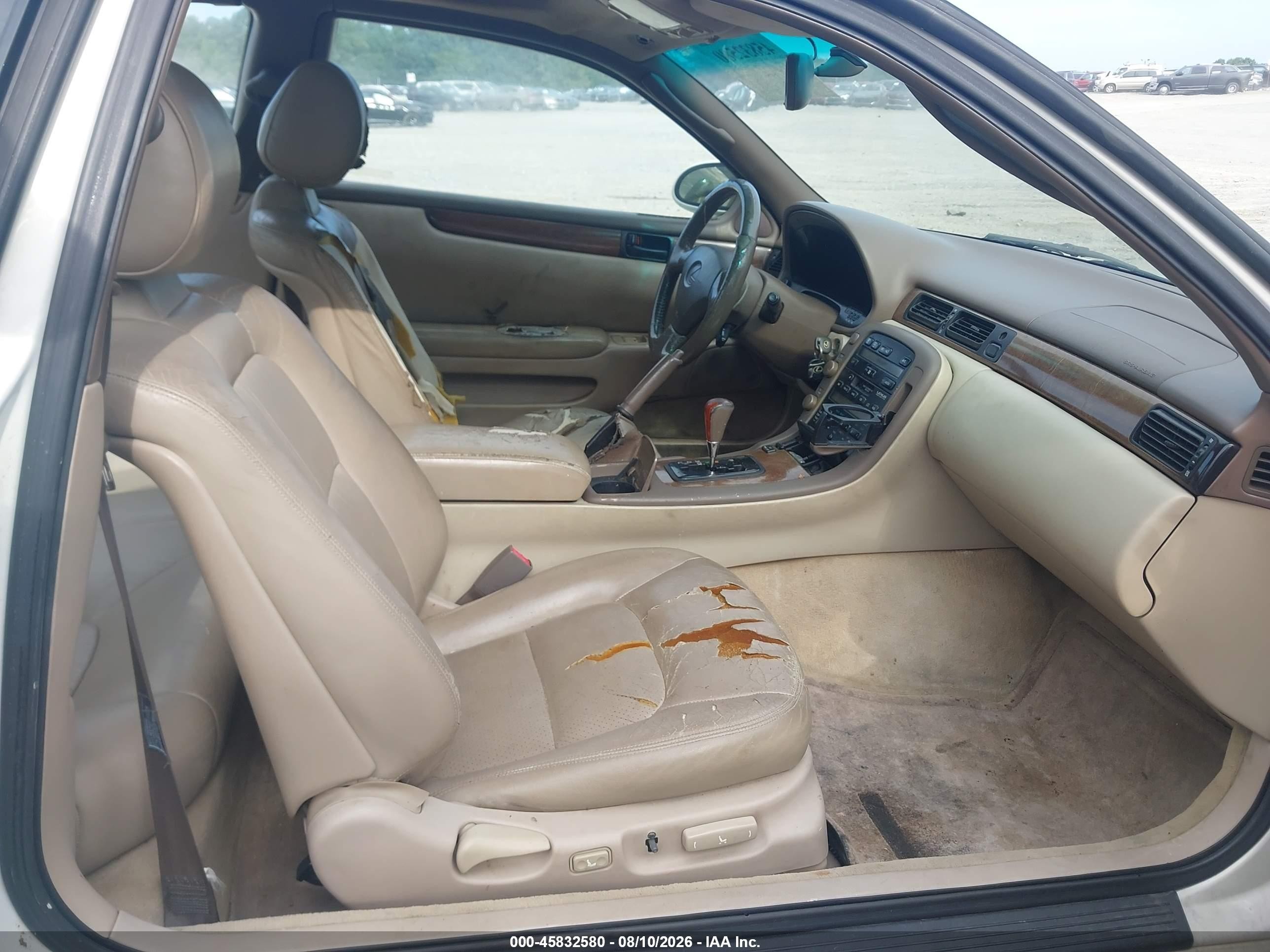 1999 Lexus Sc 300   White vin: JT8CD32Z7X1004886