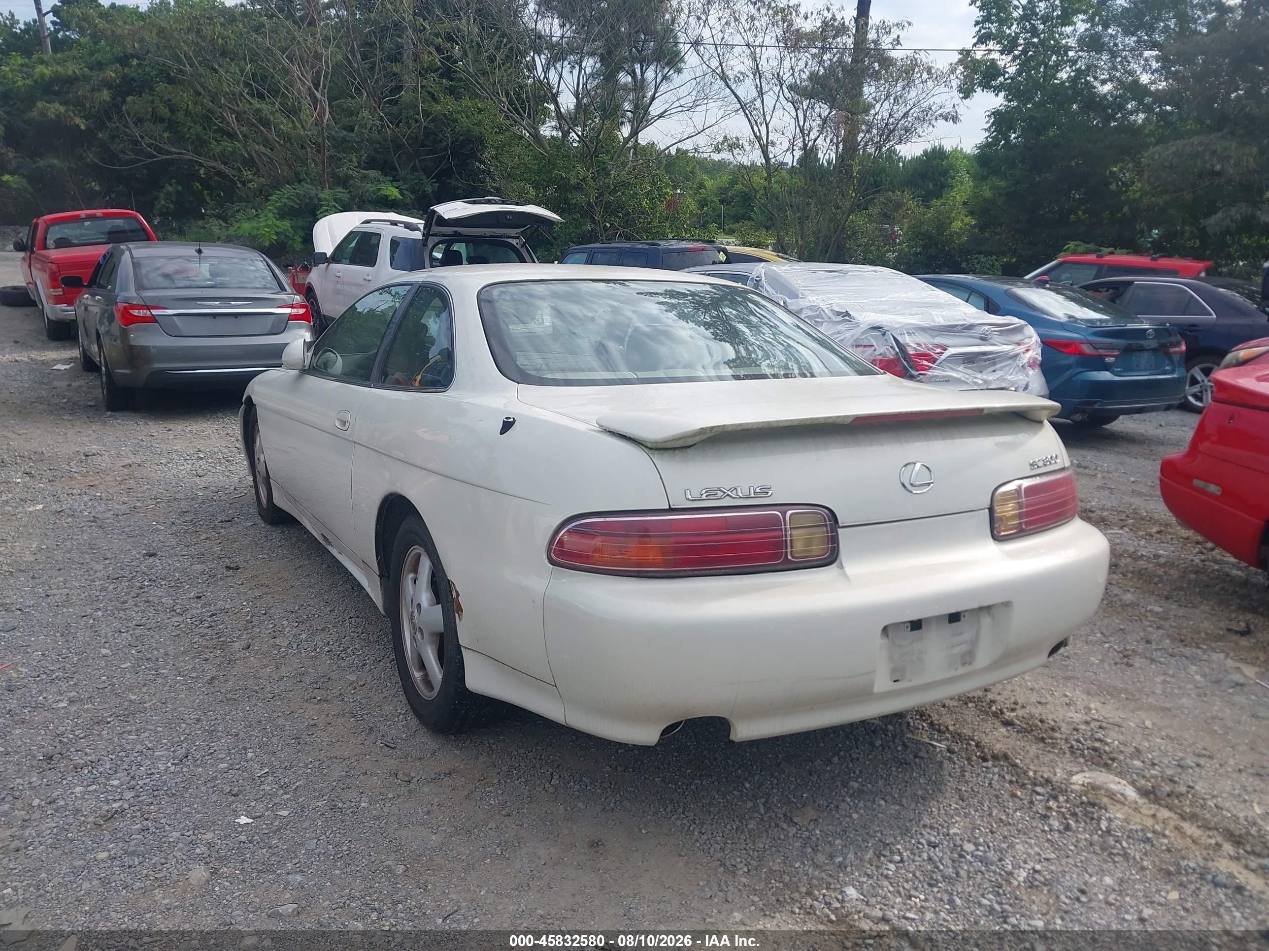 1999 Lexus Sc 300   White vin: JT8CD32Z7X1004886