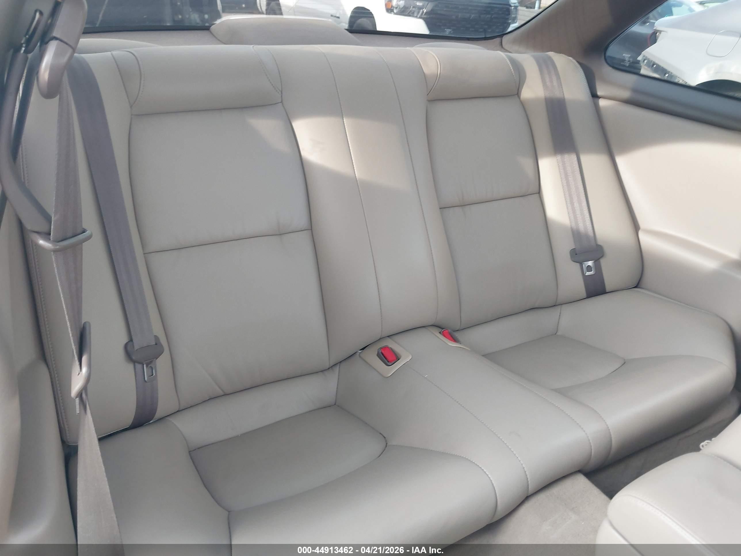 1997 Lexus Sc 300   Белый vin: JT8CD32Z8V0039035