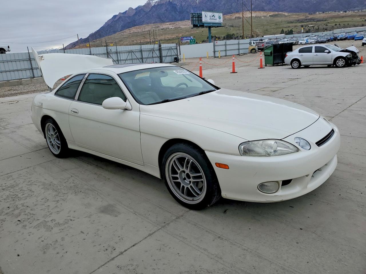 1997 Lexus Sc 400 Base White vin: JT8CH32Y4V0052585