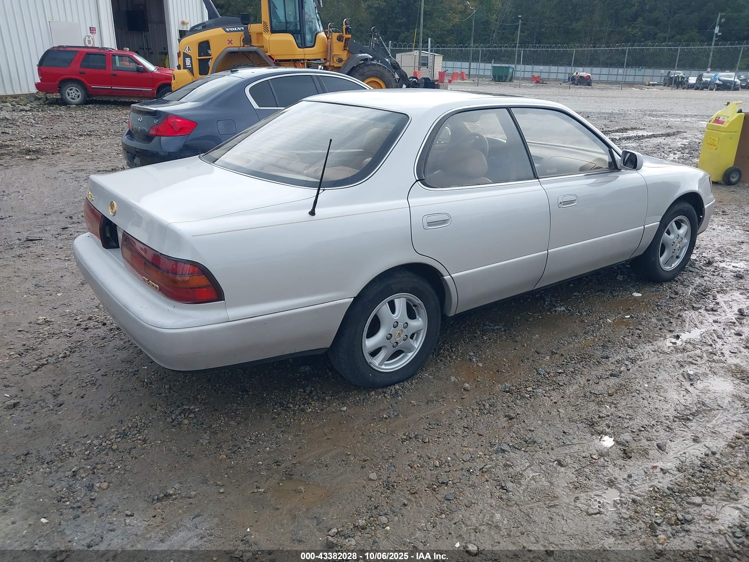 1994 Lexus Es 300 White vin: JT8GK13T0R0059565