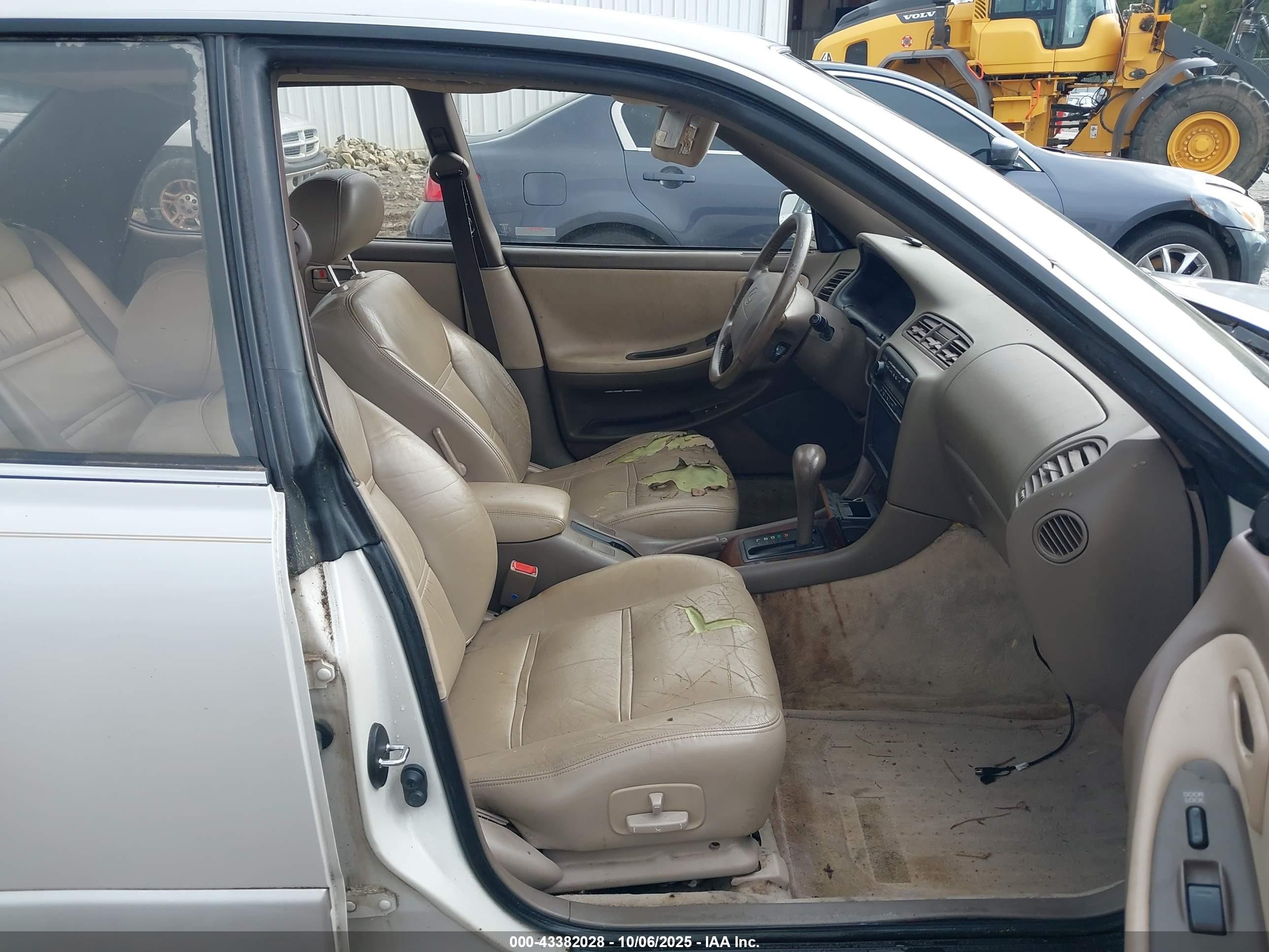 1994 Lexus Es 300 White vin: JT8GK13T0R0059565