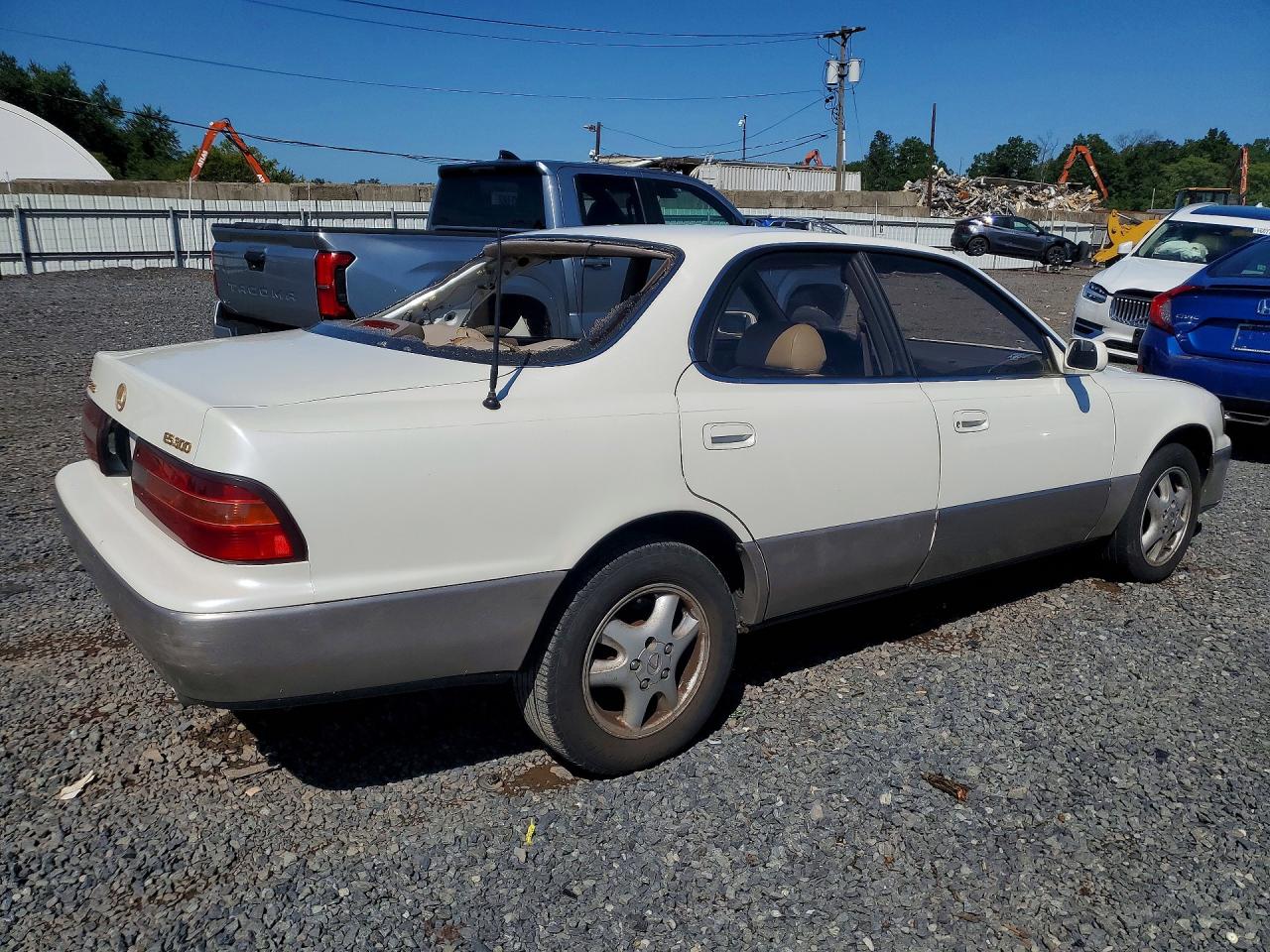 1995 Lexus Es 300 White vin: JT8GK13T0S0128969