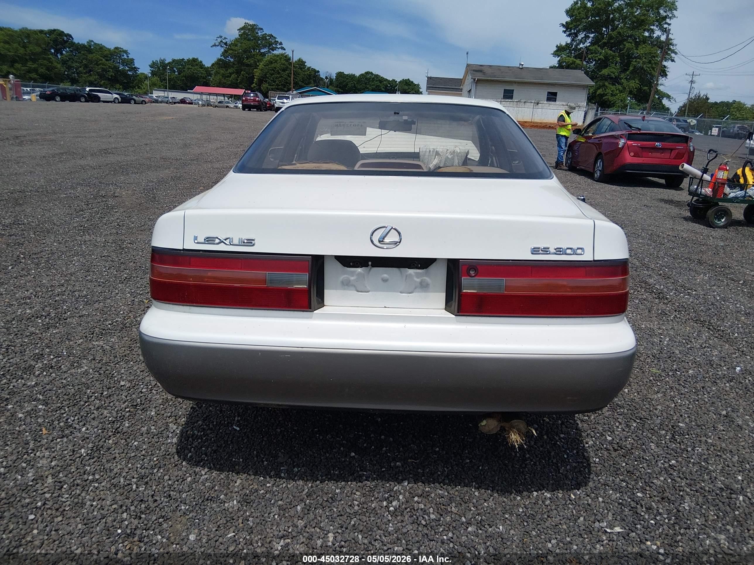 1995 Lexus Es 300 White vin: JT8GK13T2S0104866