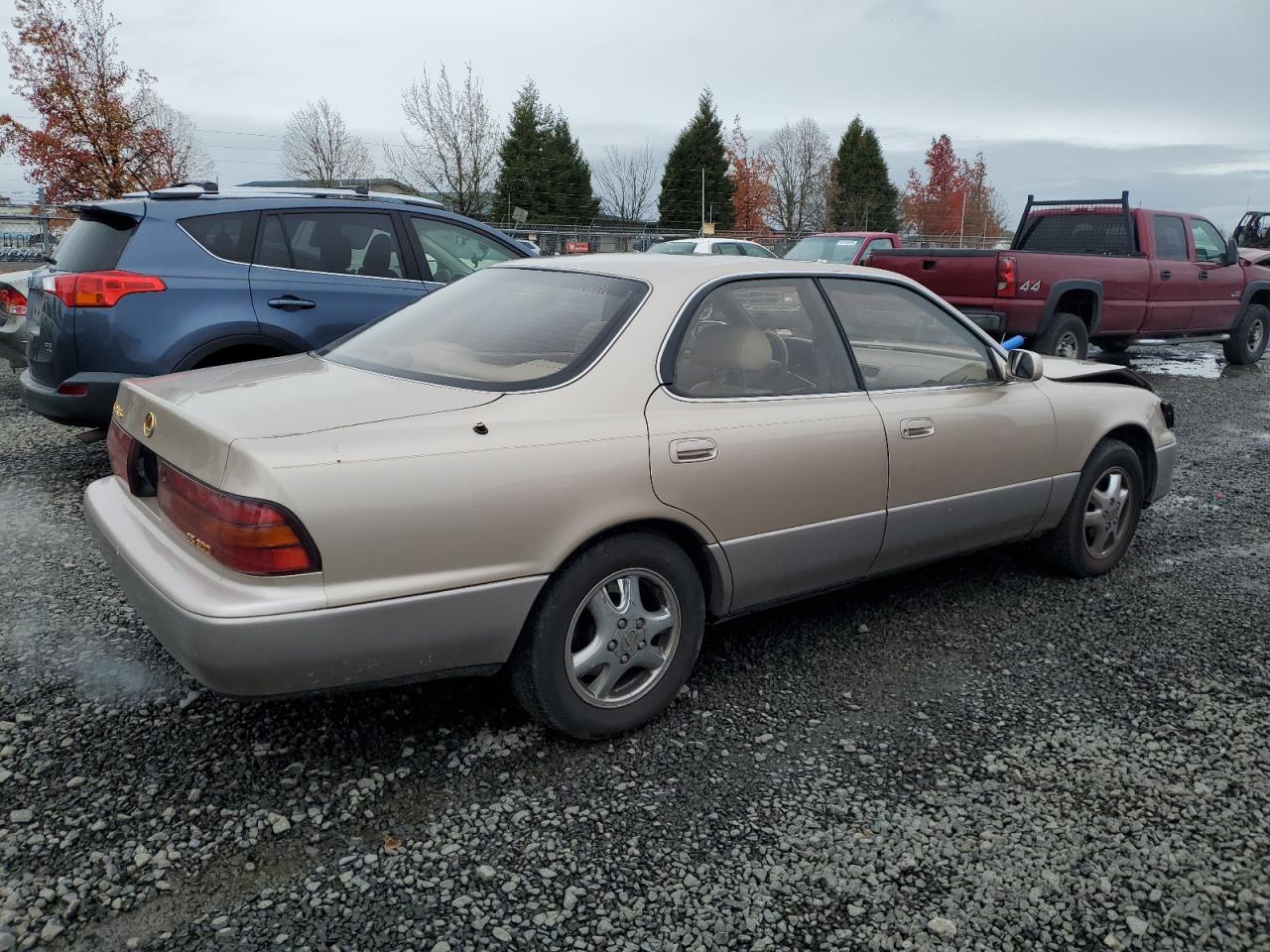 1994 Lexus Es 300 Gold vin: JT8GK13T4R0035284
