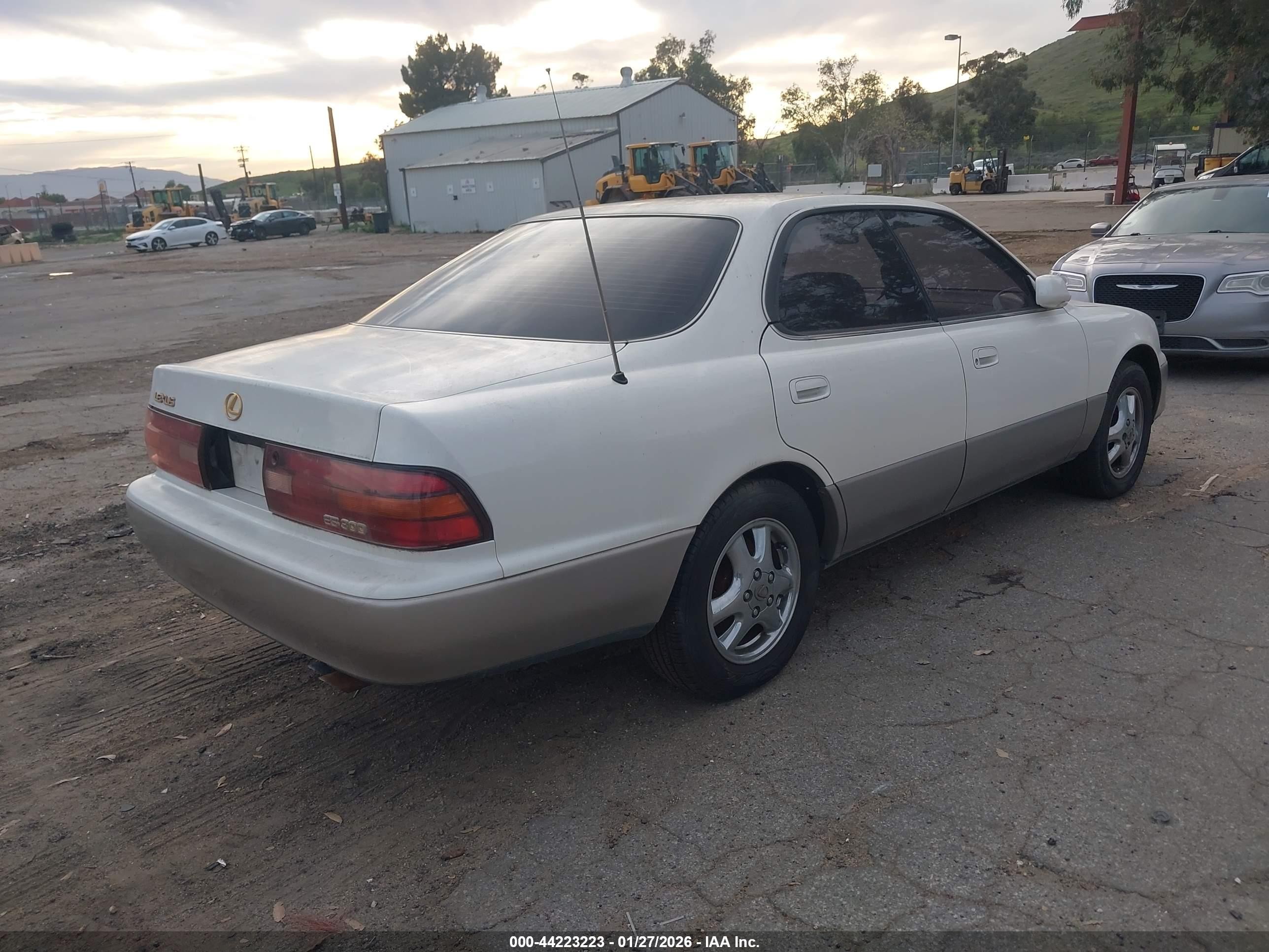 1994 Lexus Es 300 Белый vin: JT8GK13T4R0036936