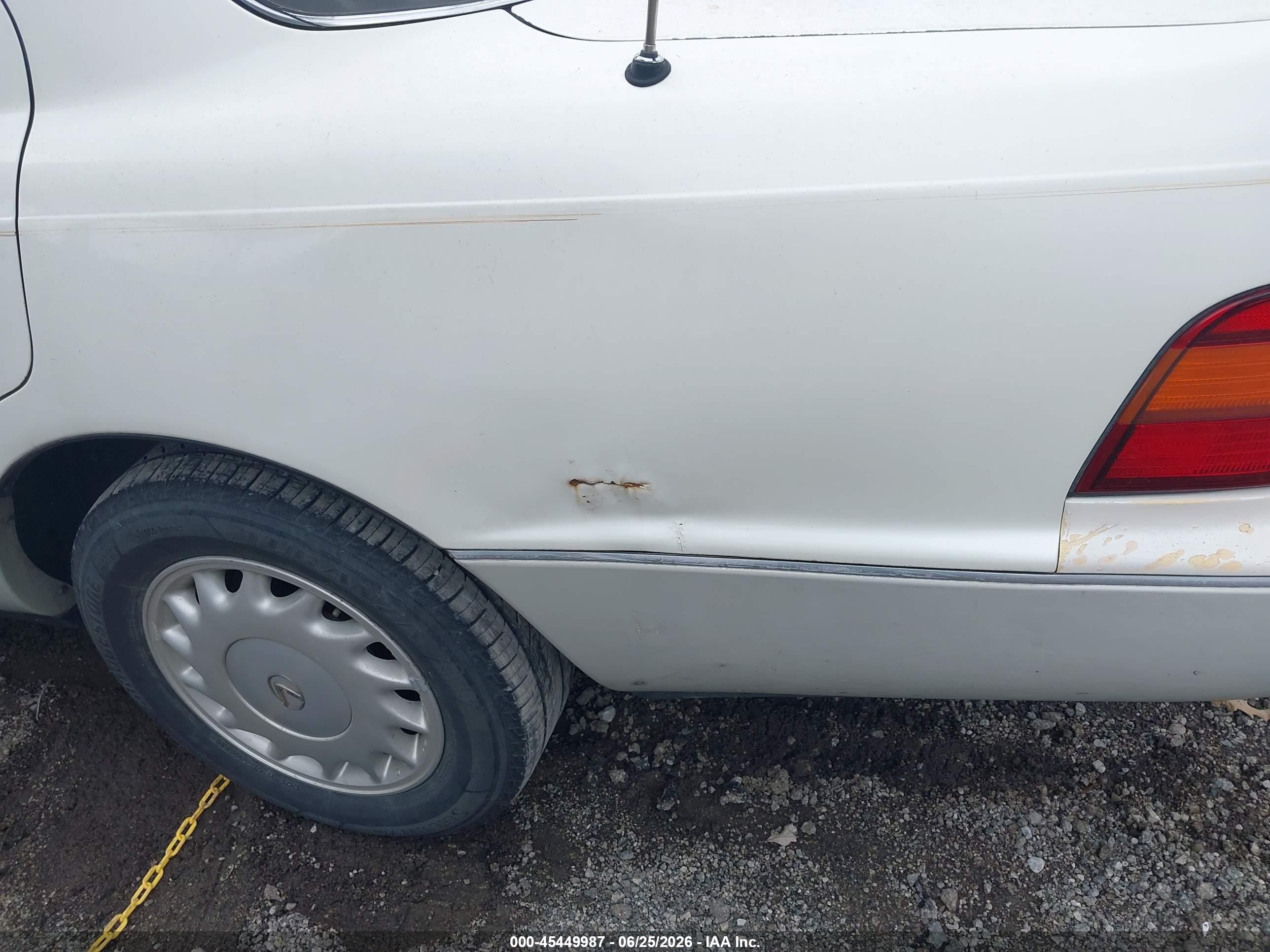 1991 Lexus Ls 400 White vin: JT8UF11E0M0079996