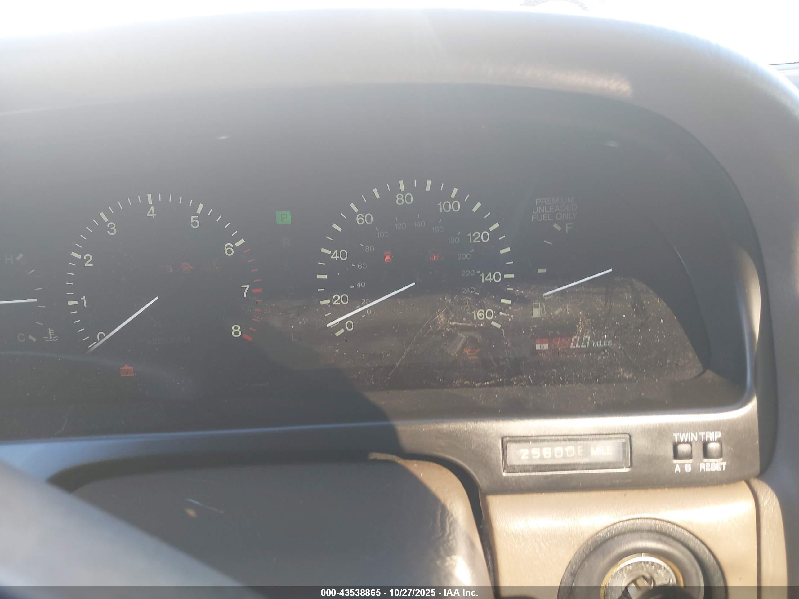 1990 Lexus Ls 400 Белый vin: JT8UF11E7L0000953