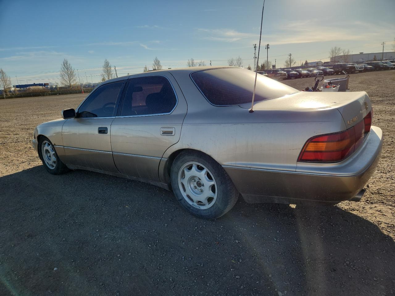 1993 Lexus Ls 400 Gold vin: JT8UF11EXP0181830