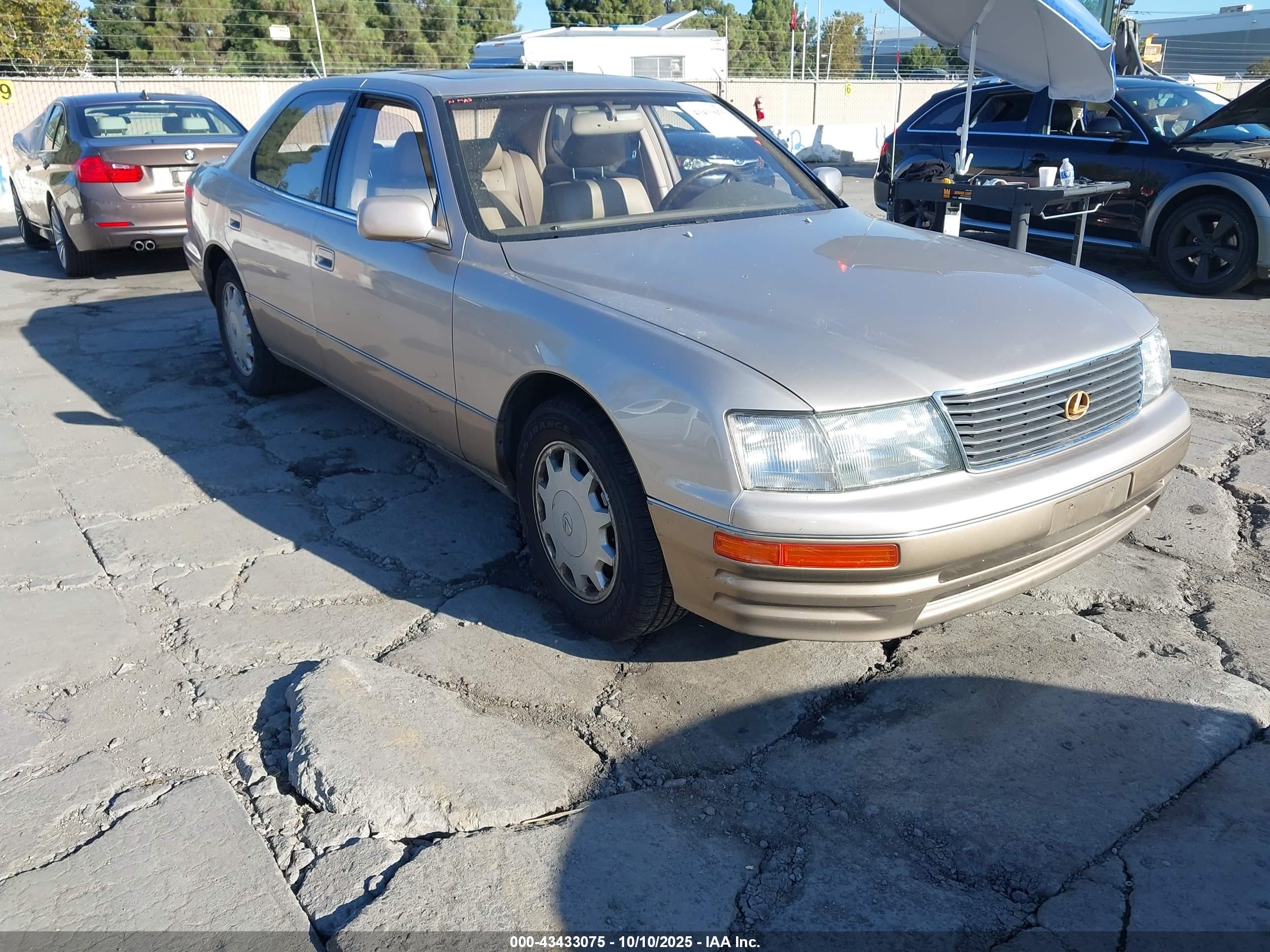 1995 Lexus Ls 400 Золотой vin: JT8UF22EXS0007513