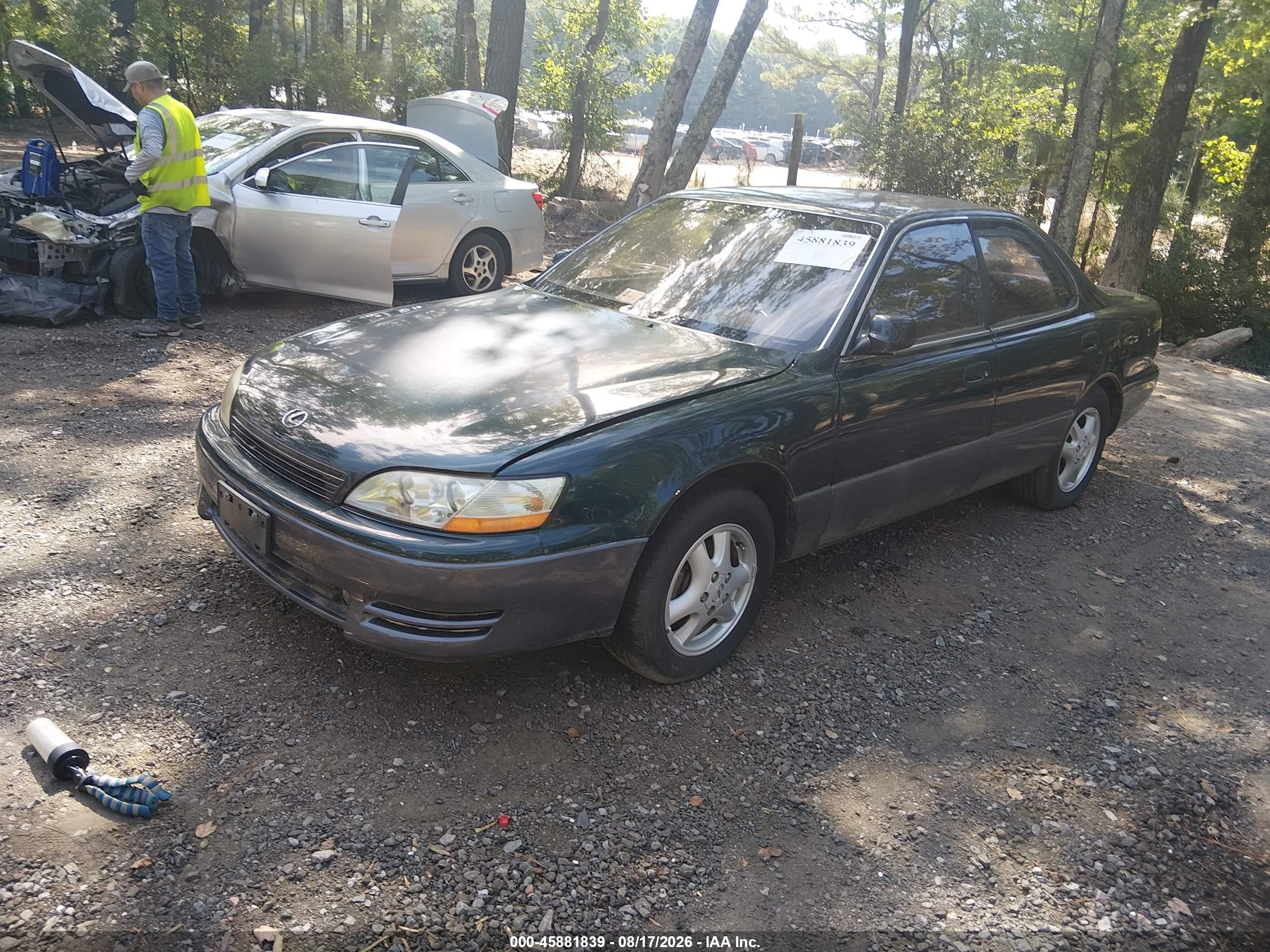 1992 Lexus Es 300 Green vin: JT8VK13T2N0042722