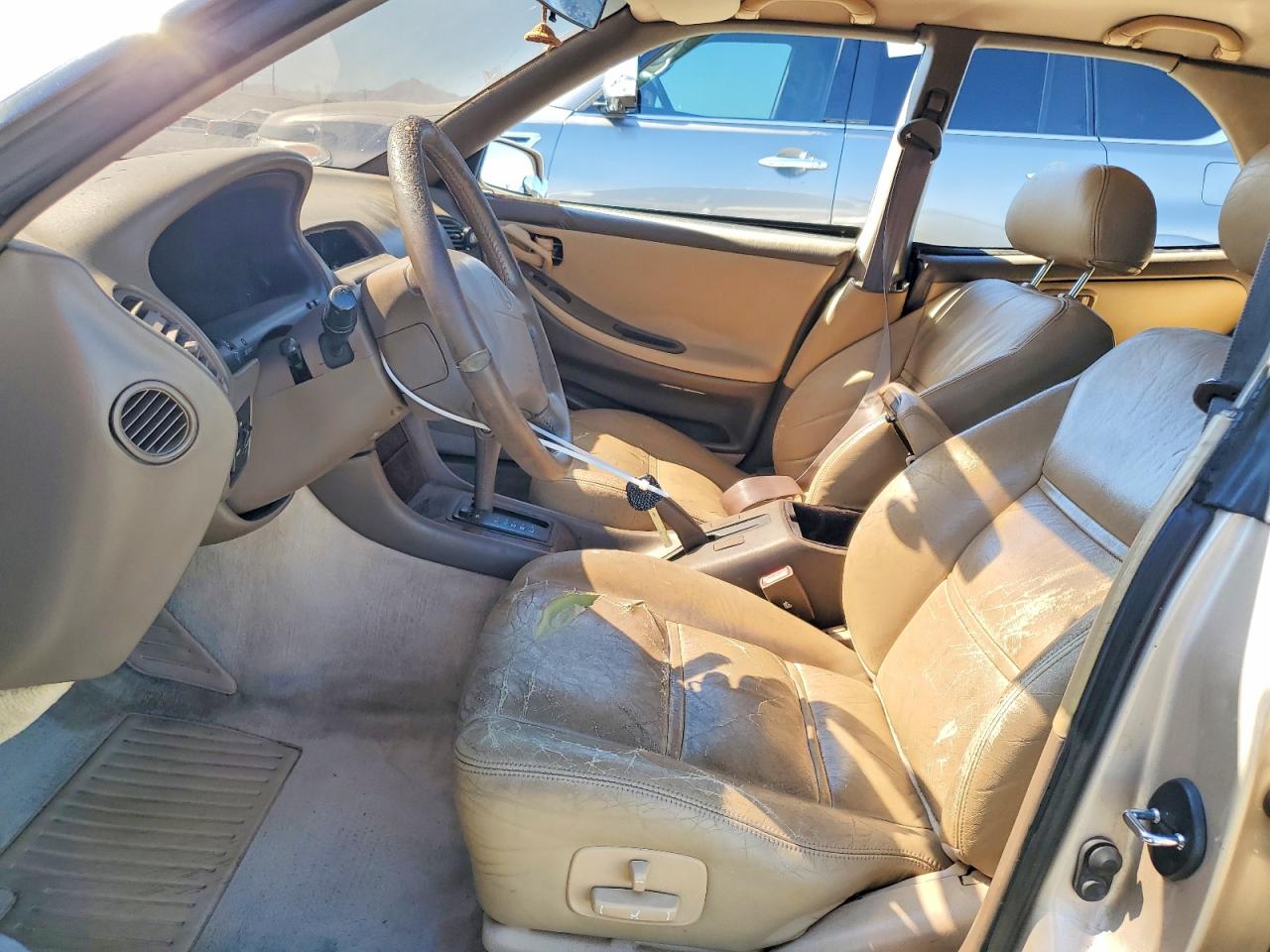 1993 Lexus Es 300 Gold vin: JT8VK13T6P0226340