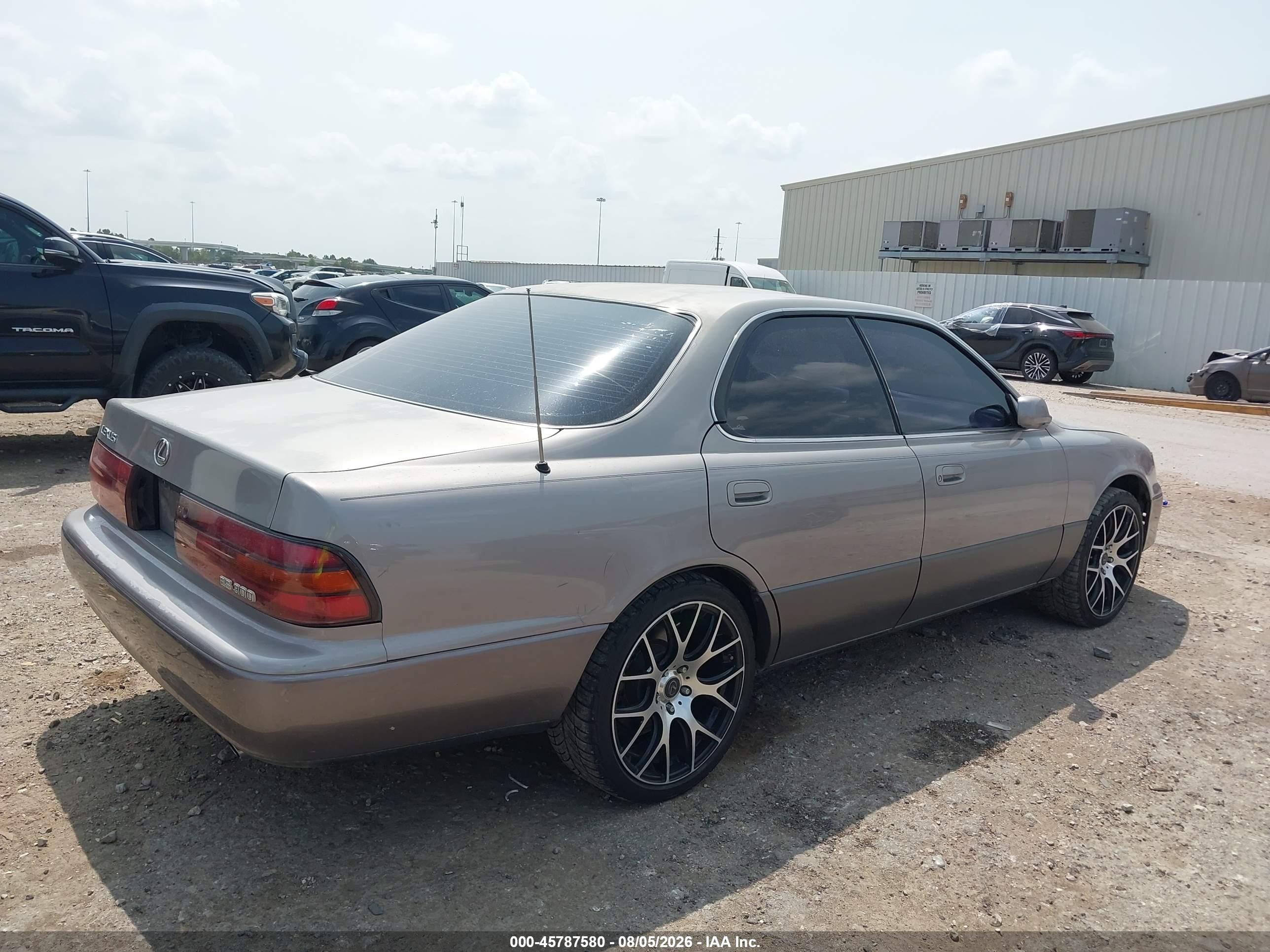 1992 Lexus Es 300 Brown vin: JT8VK13T8N0054888