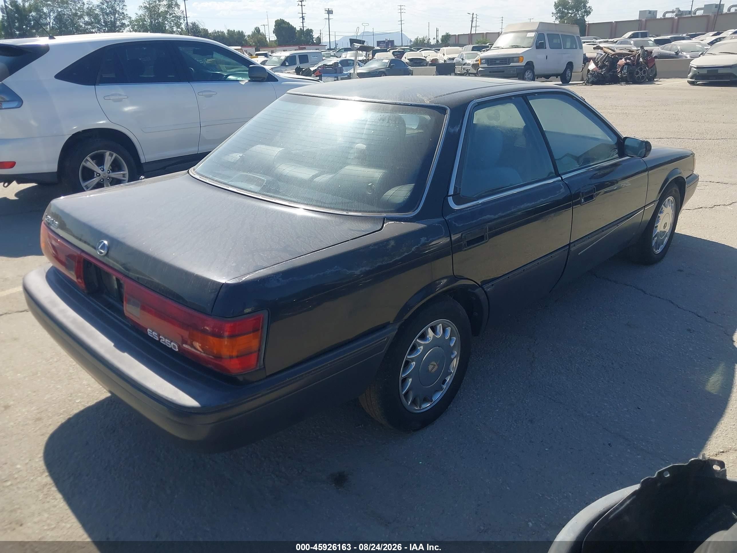 1990 Lexus Es 250/250 Se-r Black vin: JT8VV22T1L0091812