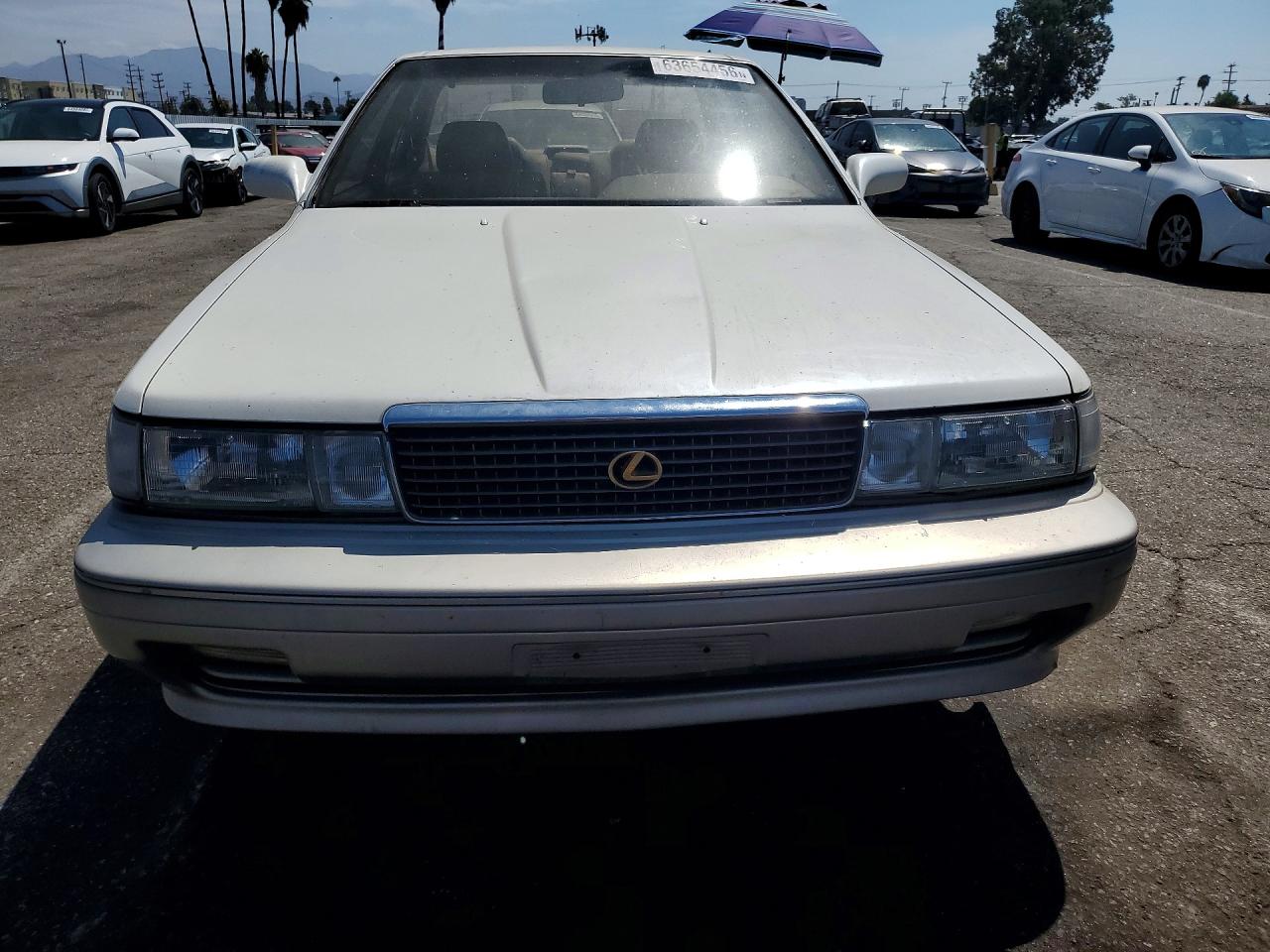 1990 Lexus Es 250 Base White vin: JT8VV22T7L0115353
