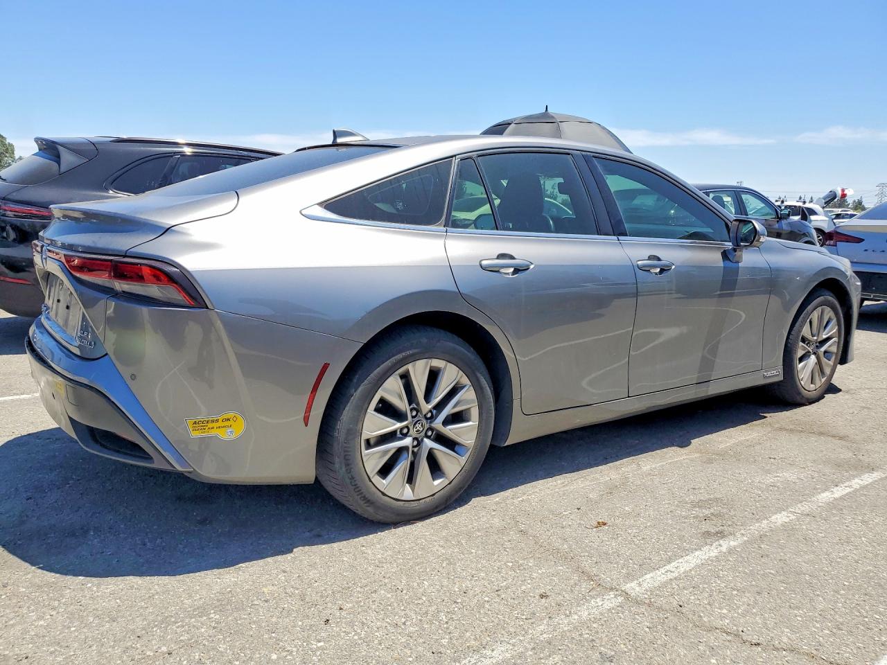 2022 Toyota Mirai Xle Gray vin: JTDAAAAA2NA004180