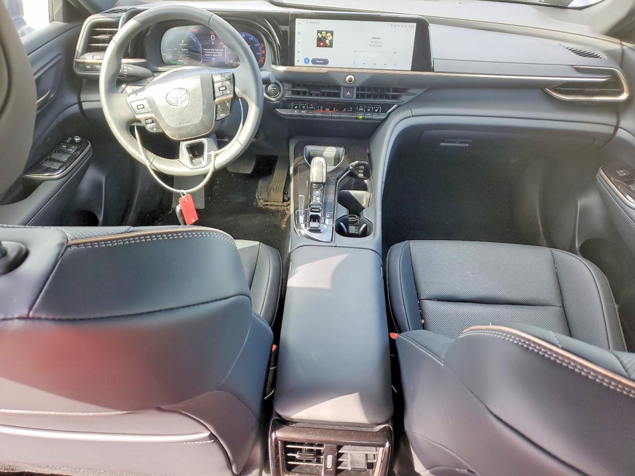 2026 Toyota Crown Xle Gray vin: JTDAAAAF2T3044062