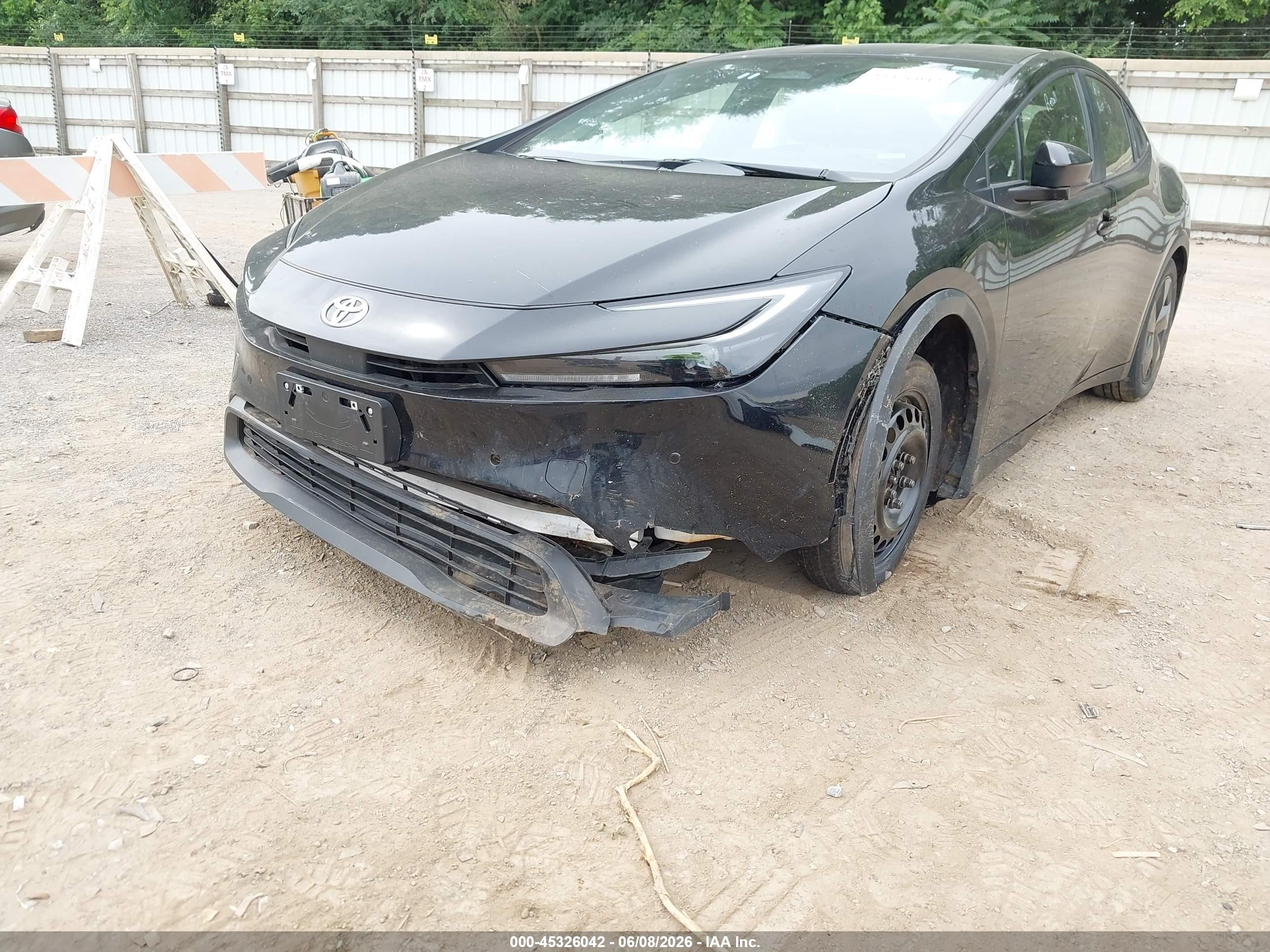 2025 Toyota Prius Le Черный vin: JTDACAAU1S3060664