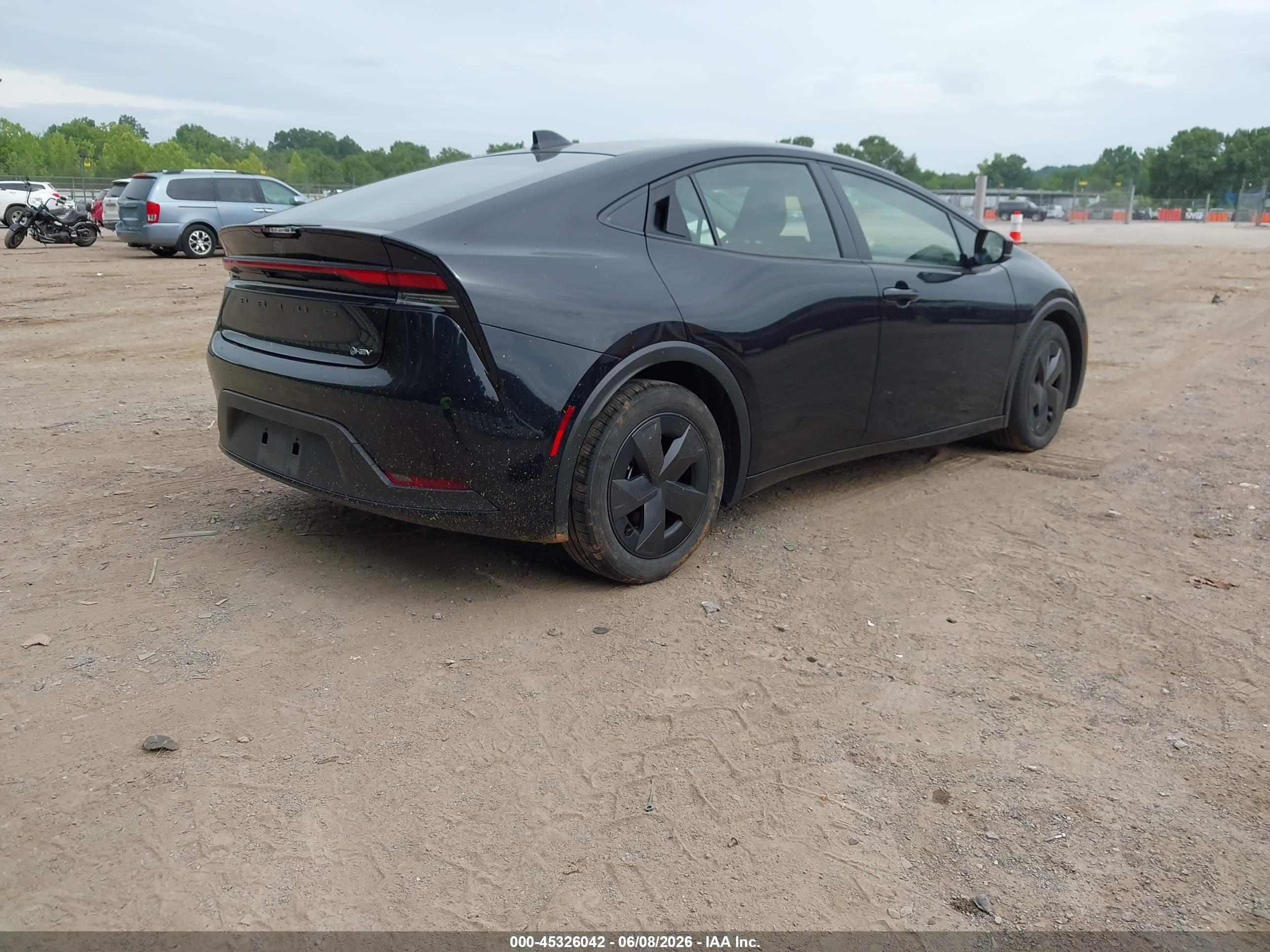 2025 Toyota Prius Le Черный vin: JTDACAAU1S3060664