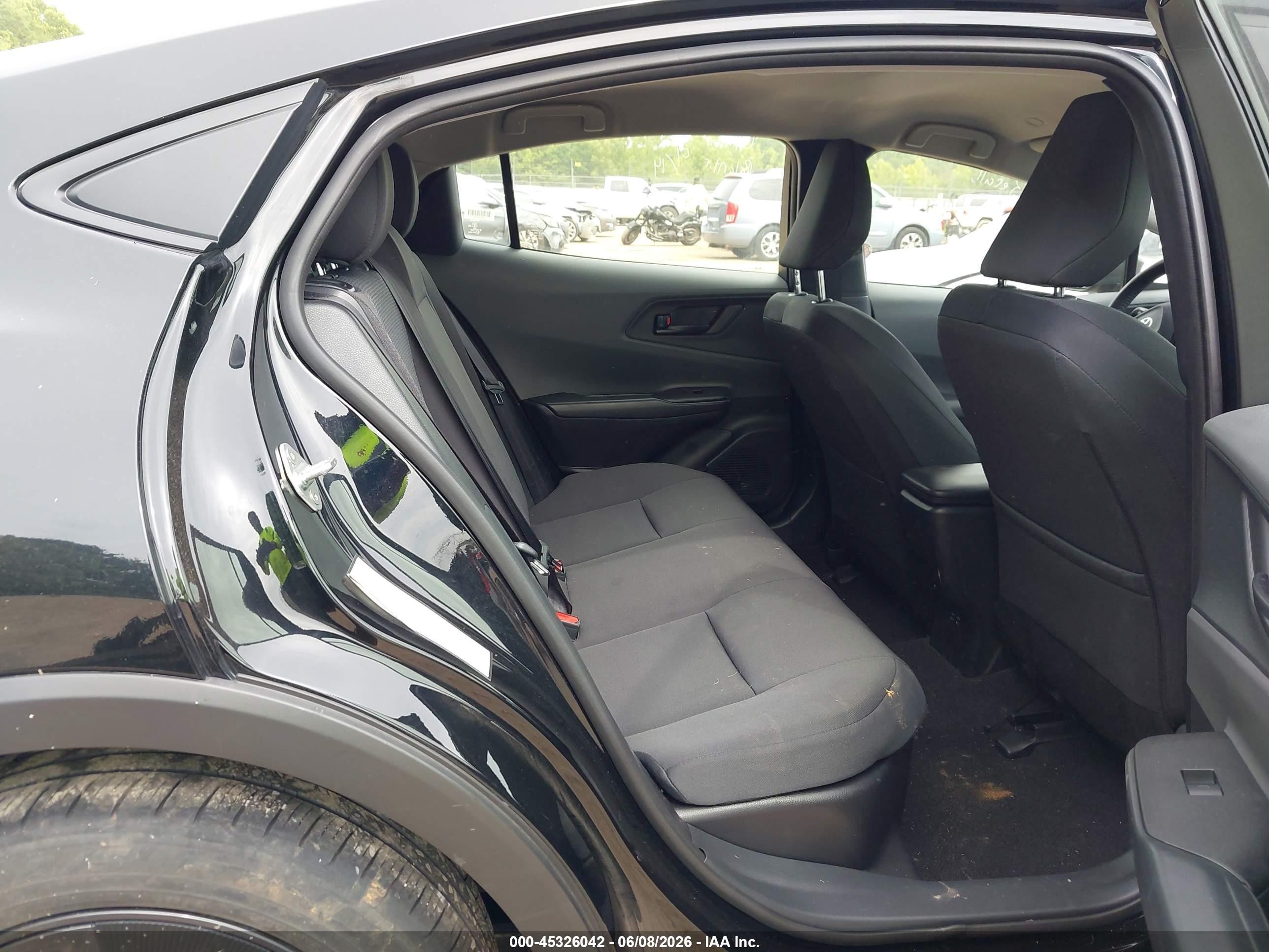 2025 Toyota Prius Le Черный vin: JTDACAAU1S3060664