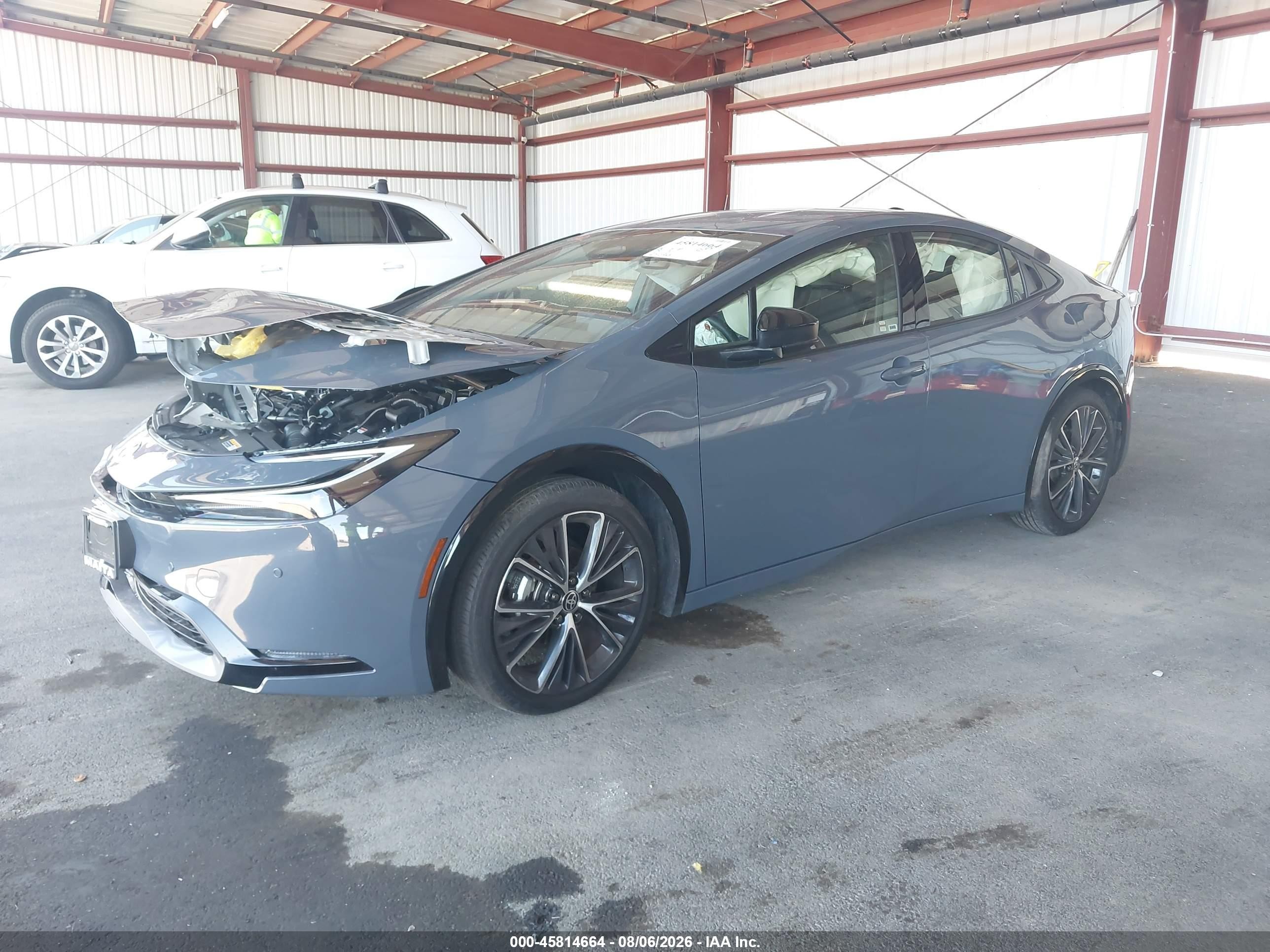 2026 Toyota Prius Xle Gray vin: JTDACAAU3T3078598